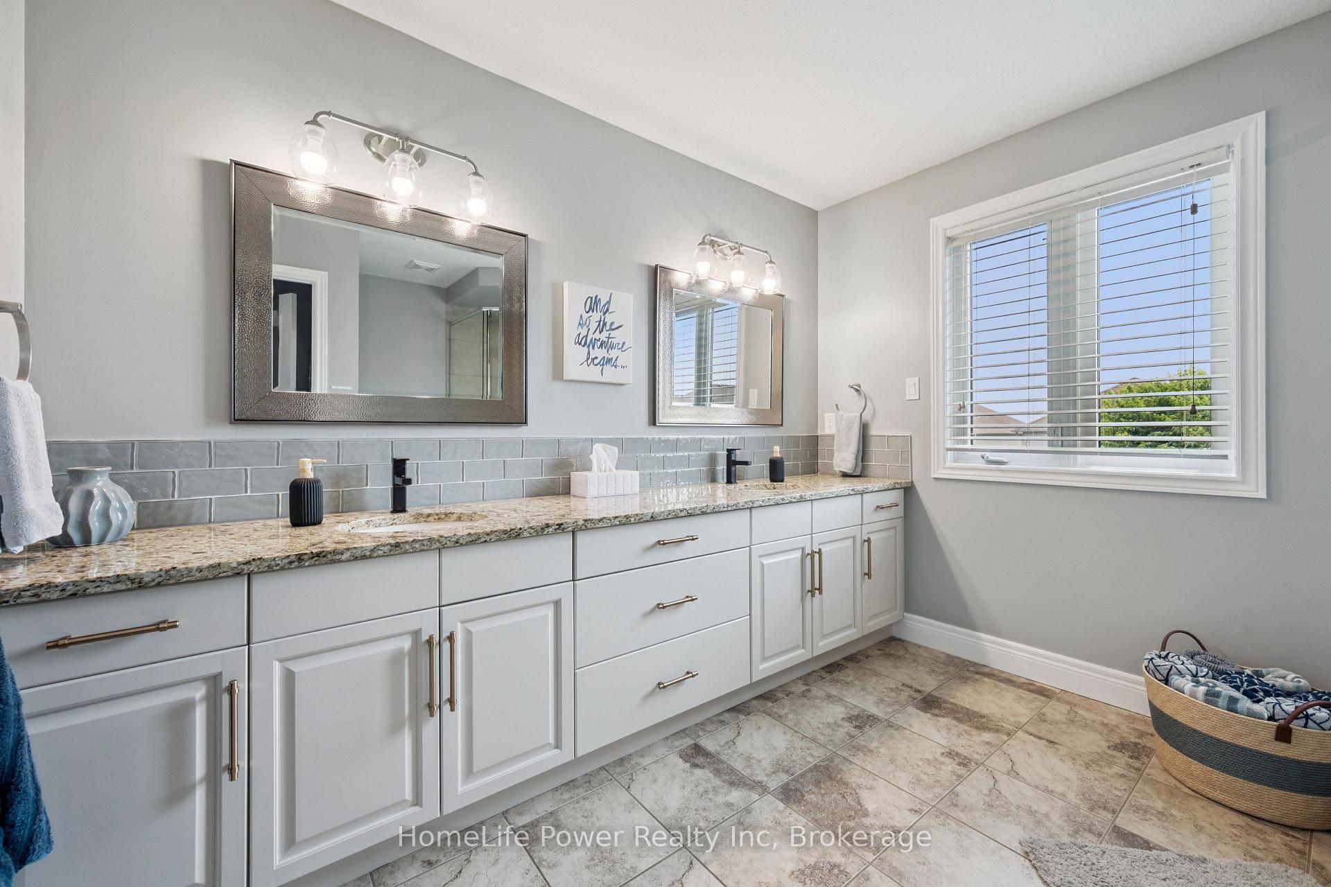 Photo 20 of 183 Townsend Drive, Woolwich, Breslau — HOMEH