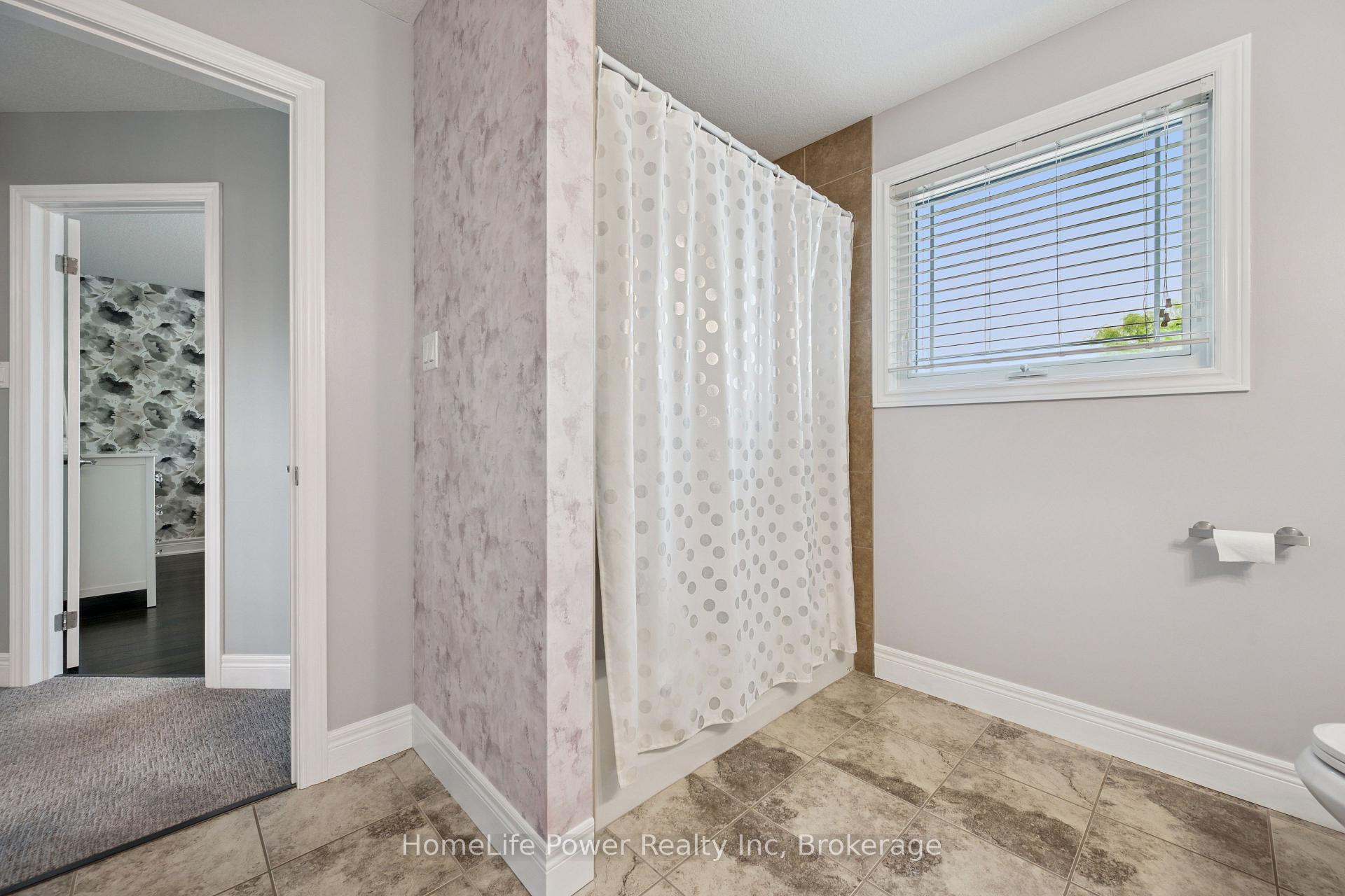 Photo 27 of 183 Townsend Drive, Woolwich, Breslau — HOMEH