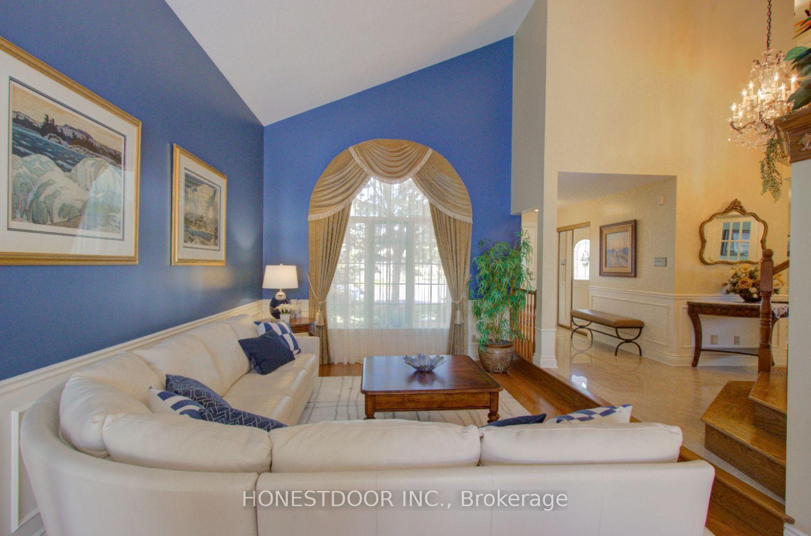 Photo 11 of 34 Long Gate Court, Ottawa, Barrhaven - Longfields — HOMEH