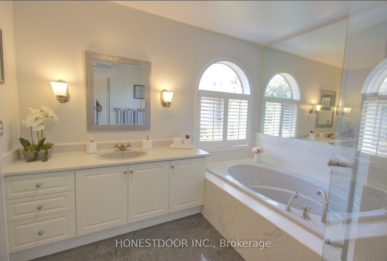 Photo 27 of 34 Long Gate Court, Ottawa, Barrhaven - Longfields — HOMEH