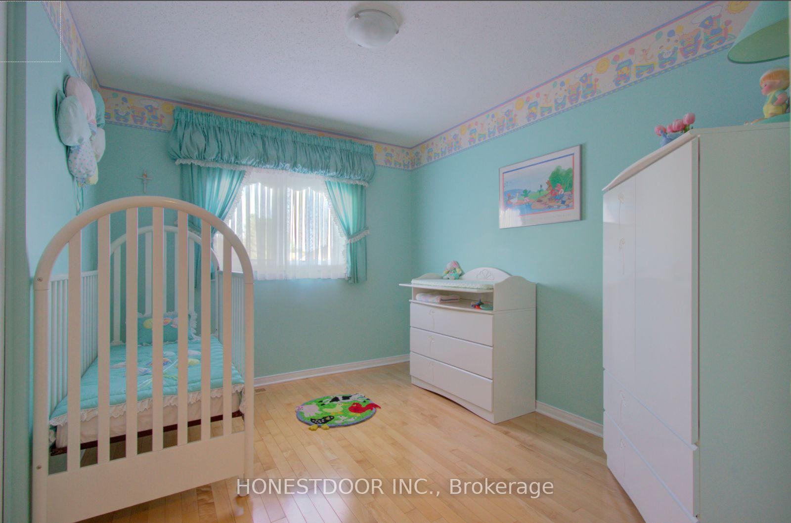 Photo 32 of 34 Long Gate Court, Ottawa, Barrhaven - Longfields — HOMEH