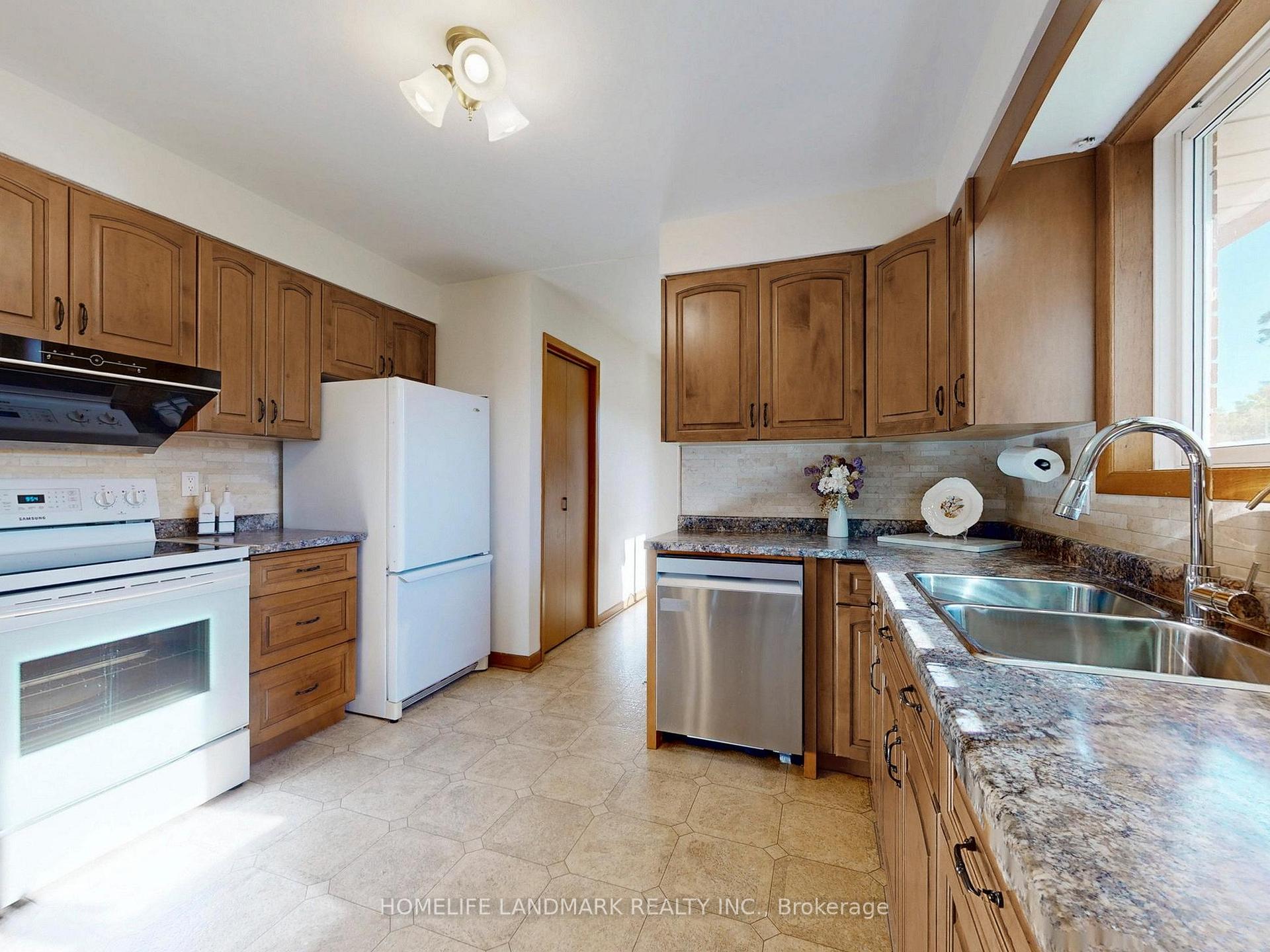 Photo 8 of 7897 Hwy 7 Road, Guelph/Eramosa, Rural Guelph/Eramosa East — HOMEH