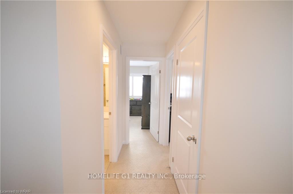 Photo 11 of 79 Eliza Avenue, Kitchener, Larentian West — HOMEH