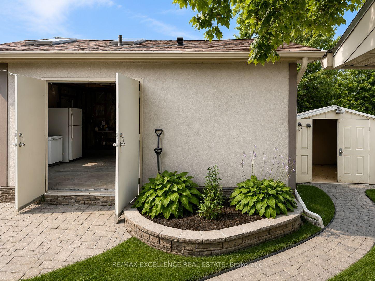 Photo 32 of 627 Upper Sherman Avenue, Hamilton, Macassa — HOMEH