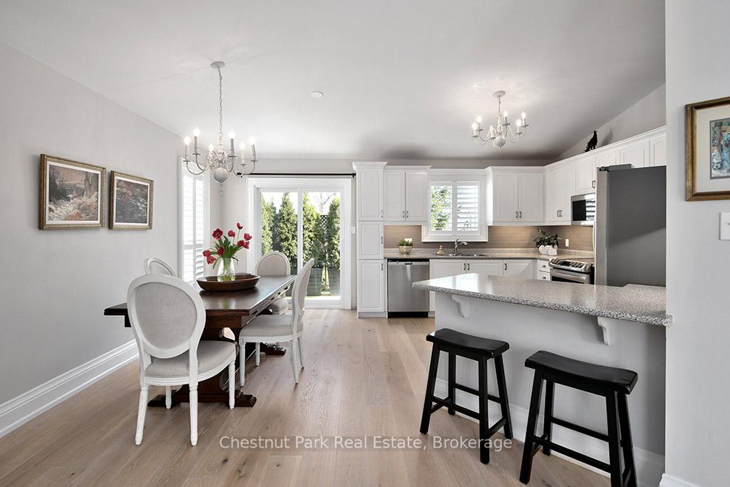 Photo 8 of 40 Barker Boulevard, Collingwood — HOMEH