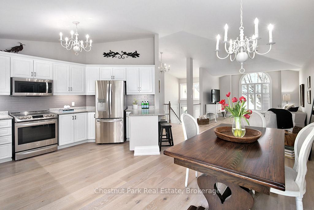 Photo 12 of 40 Barker Boulevard, Collingwood — HOMEH