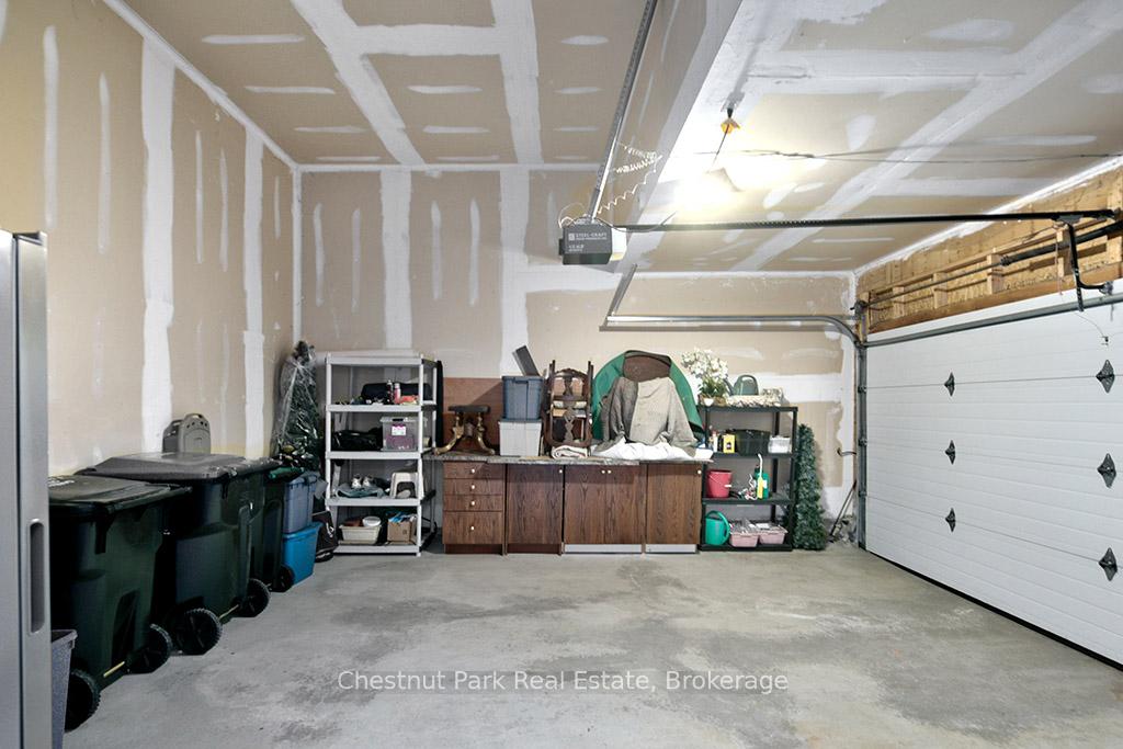 Photo 27 of 40 Barker Boulevard, Collingwood — HOMEH