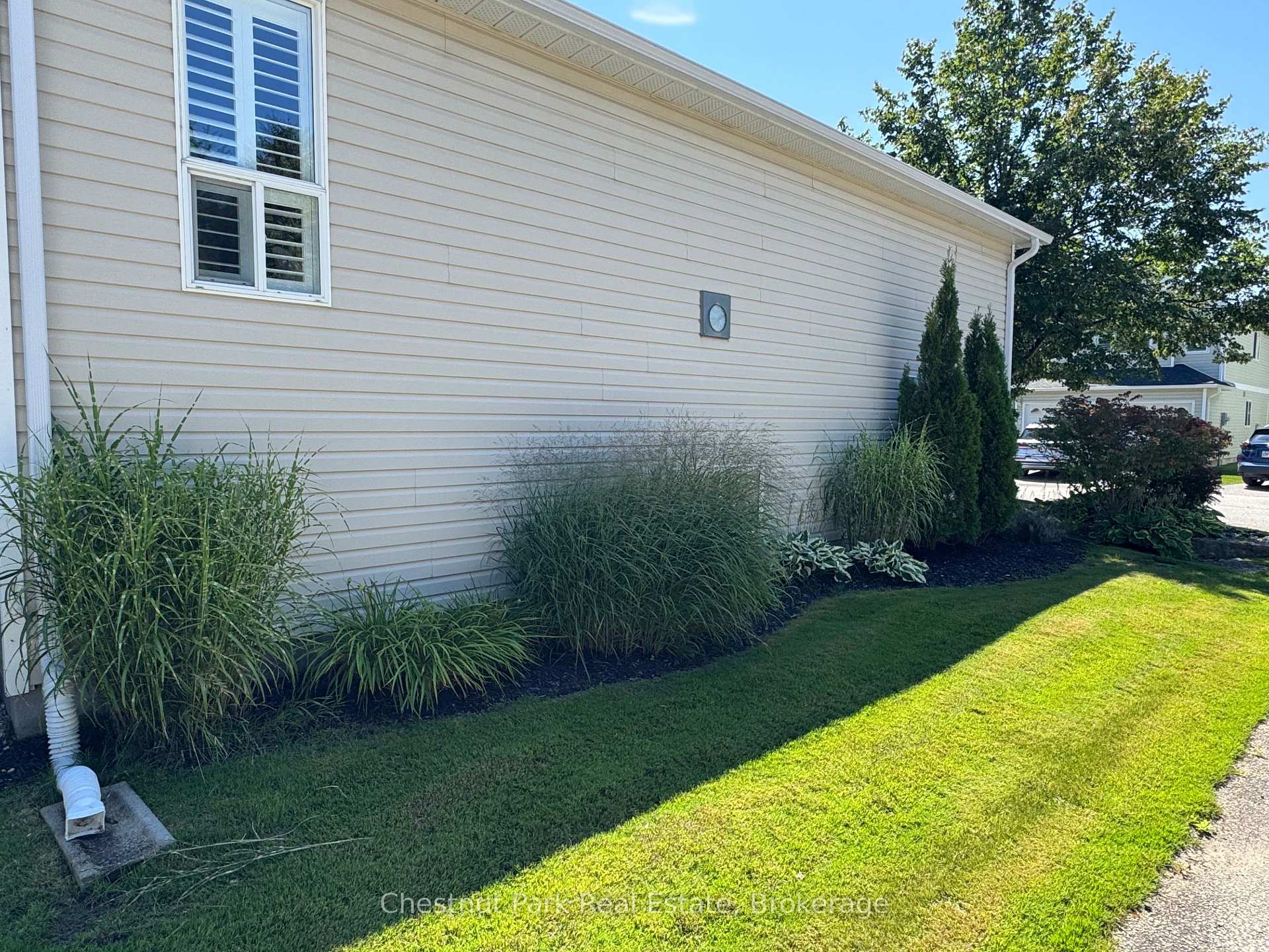 Photo 28 of 40 Barker Boulevard, Collingwood — HOMEH
