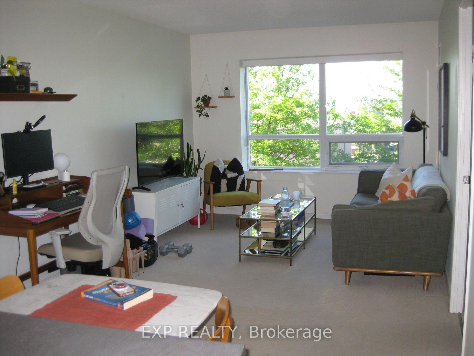 Photo 2 of Unit 604, 61 Heintzman Street, Toronto, Junction Area — HOMEH