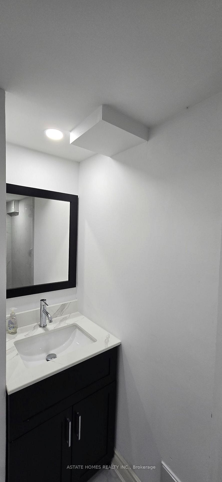 Photo 8 of Unit BASEMENT, 42 Kimbark Drive, Brampton, Northwood Park — HOMEH
