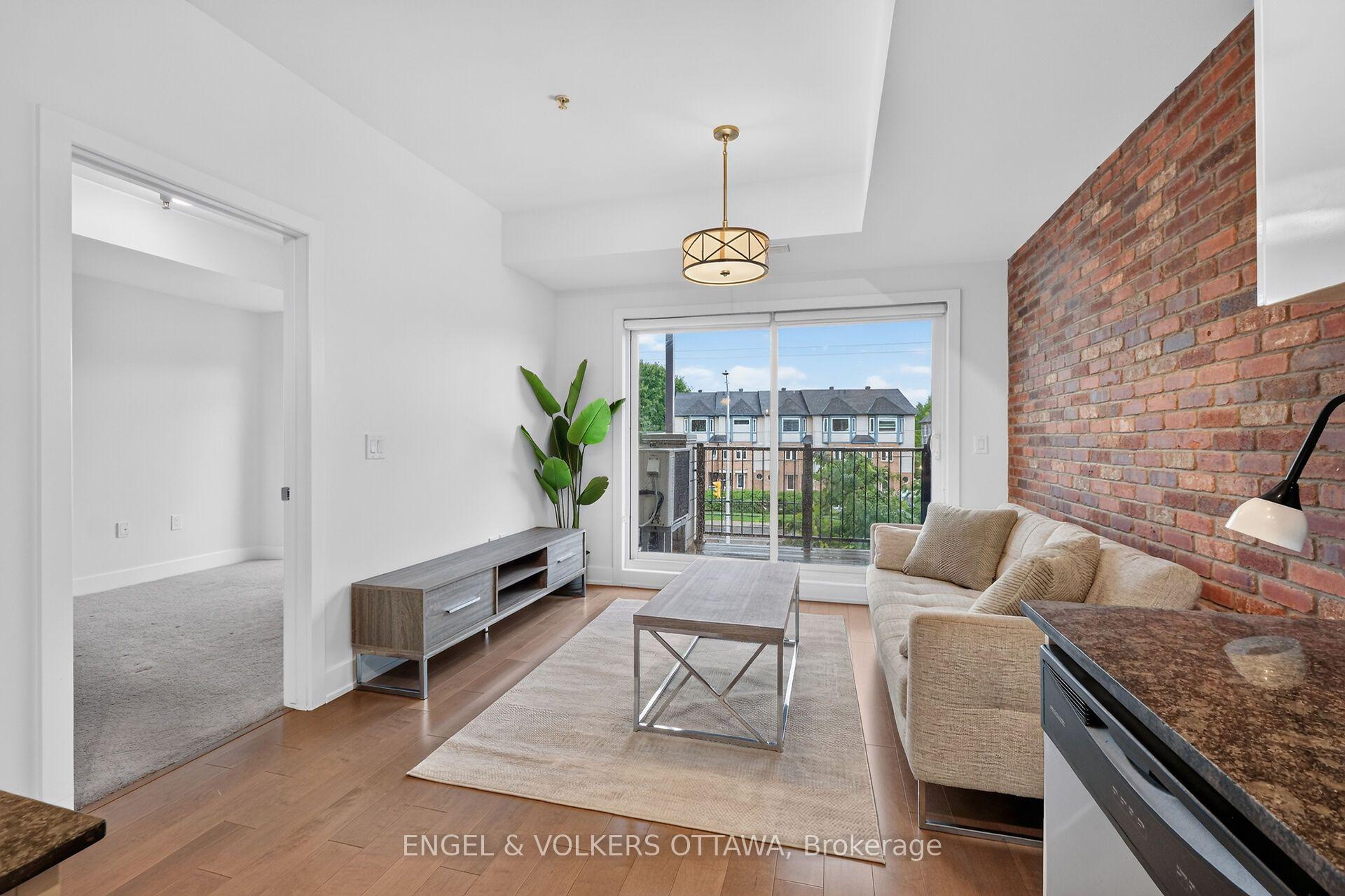 Photo 4 of Unit 310, 2785 Baseline Road, Ottawa, Redwood Park — HOMEH