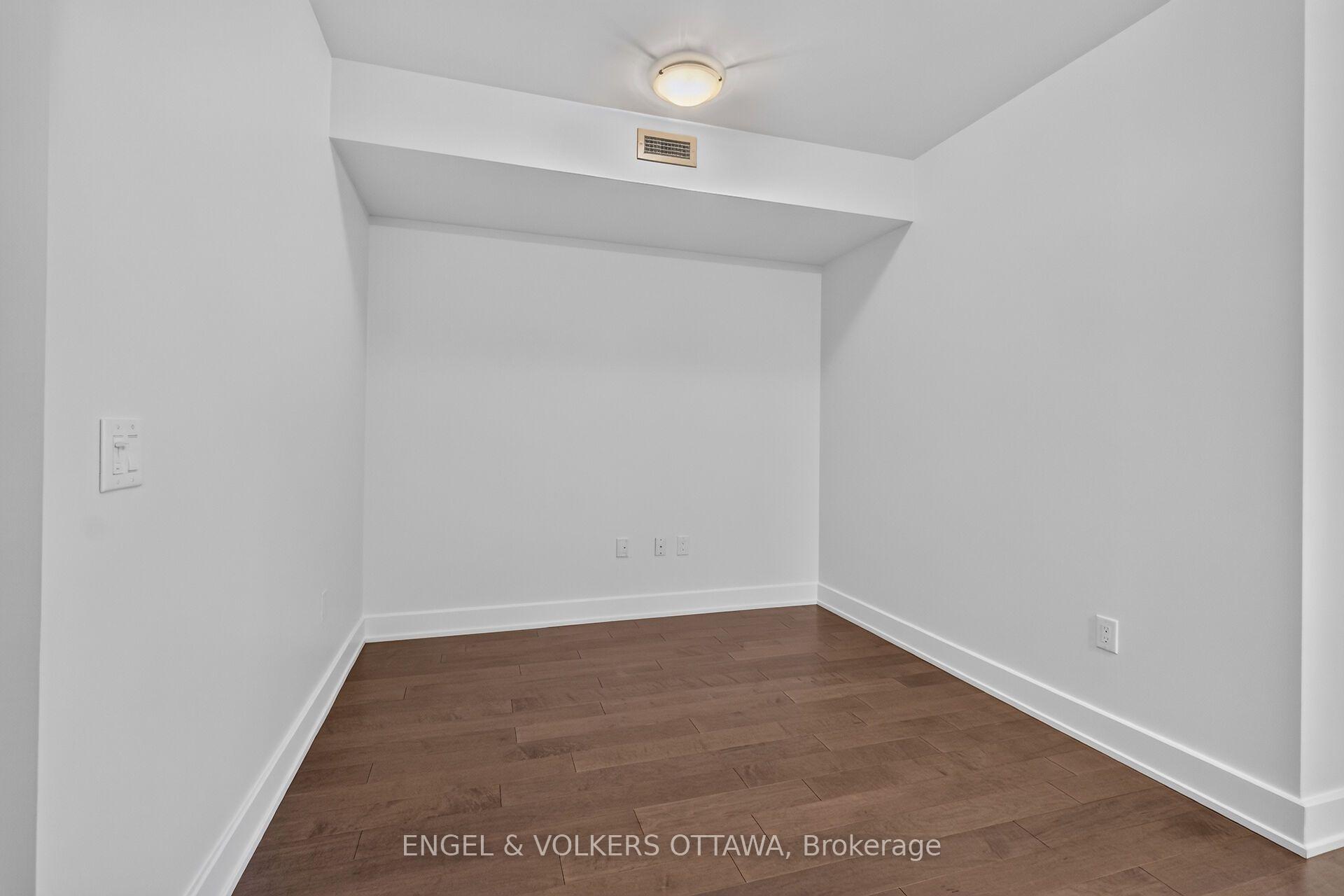 Photo 9 of Unit 310, 2785 Baseline Road, Ottawa, Redwood Park — HOMEH
