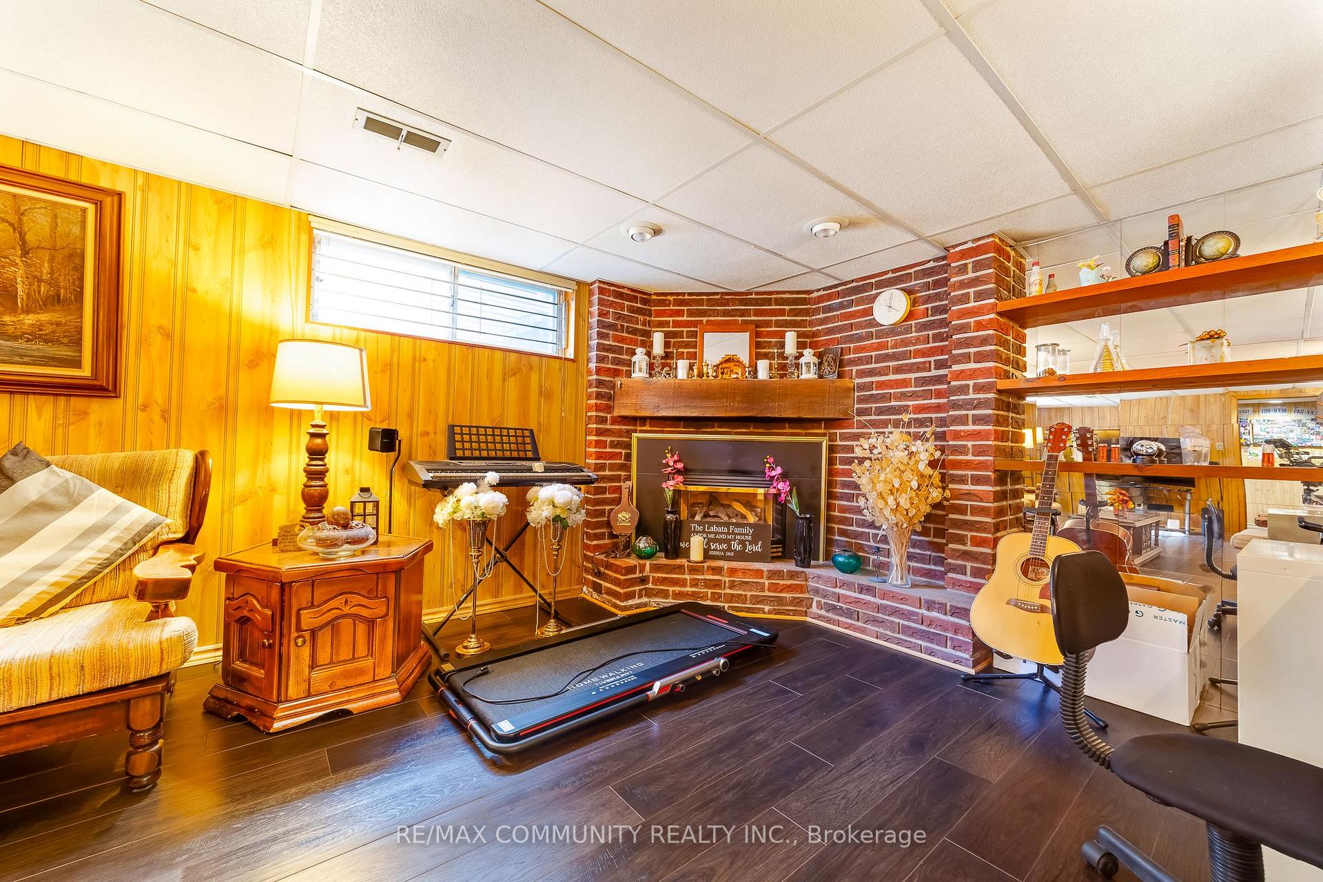 Photo 29 of 764 Brimley Road, Scarborough, Bendale — HOMEH