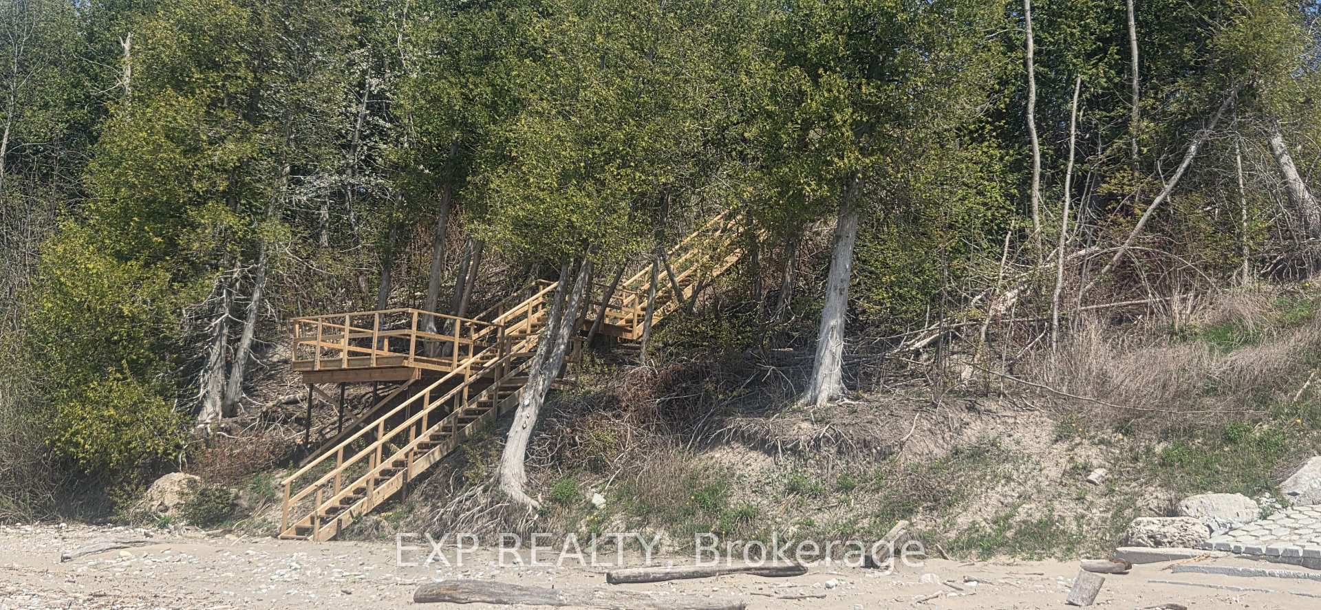 Photo 7 of 2 Irene Crescent, Bluewater, Hay — HOMEH