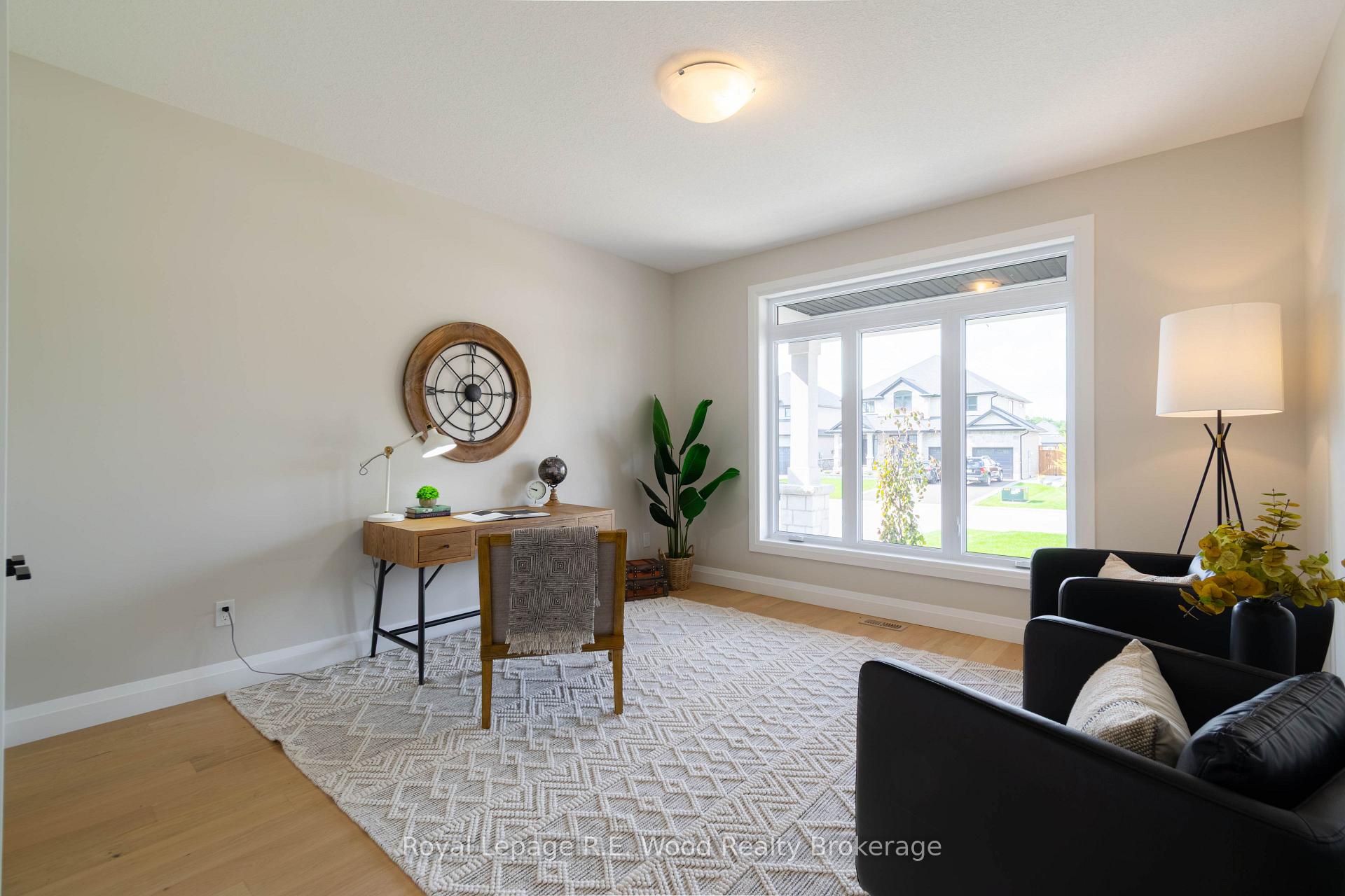 Photo 25 of 49 Sunview Drive, Norwich, Norwich Town — HOMEH
