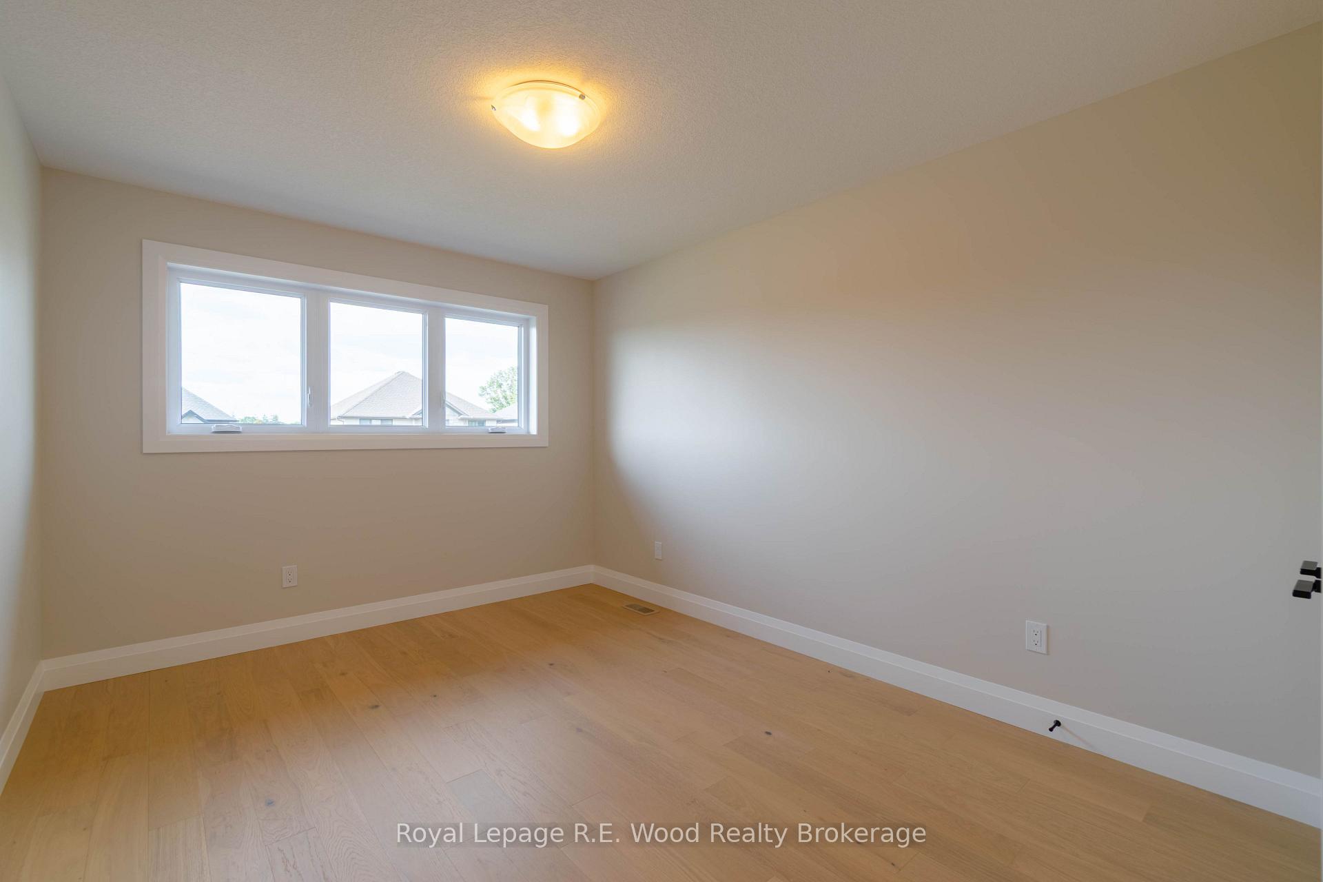 Photo 42 of 49 Sunview Drive, Norwich, Norwich Town — HOMEH