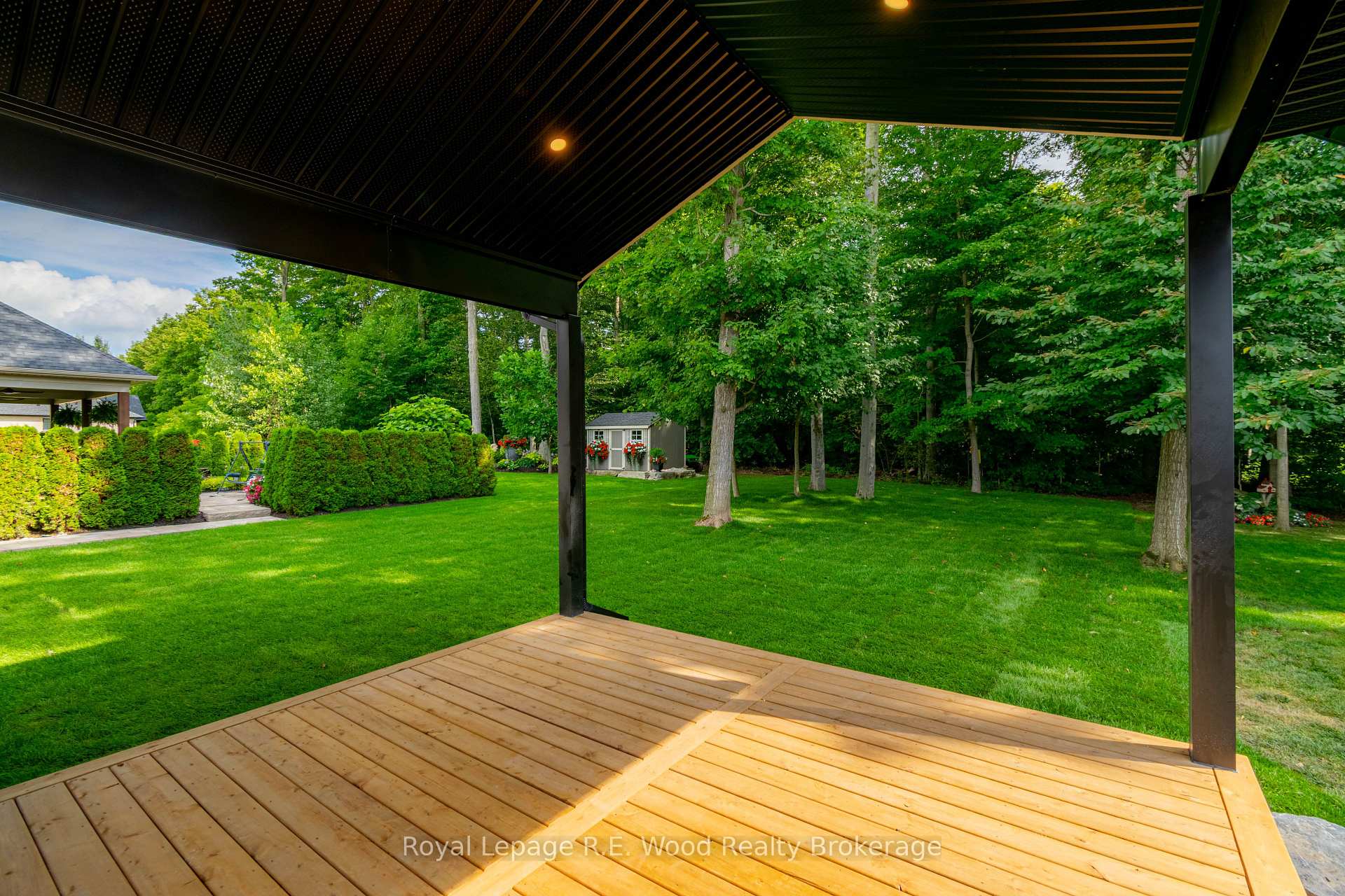 Photo 47 of 49 Sunview Drive, Norwich, Norwich Town — HOMEH