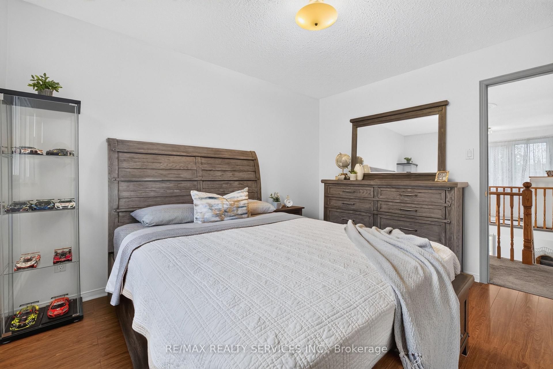 Photo 26 of 30 Nasmith Street, Brampton, Westgate — HOMEH