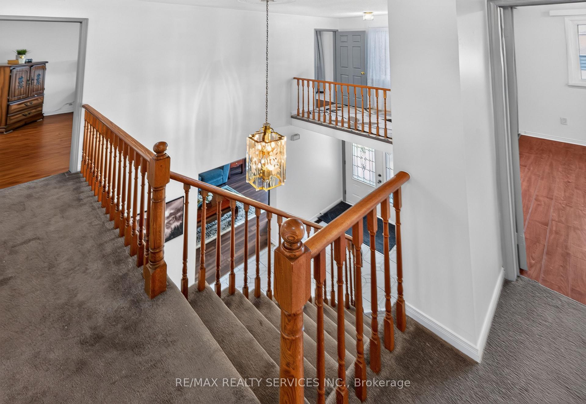 Photo 30 of 30 Nasmith Street, Brampton, Westgate — HOMEH