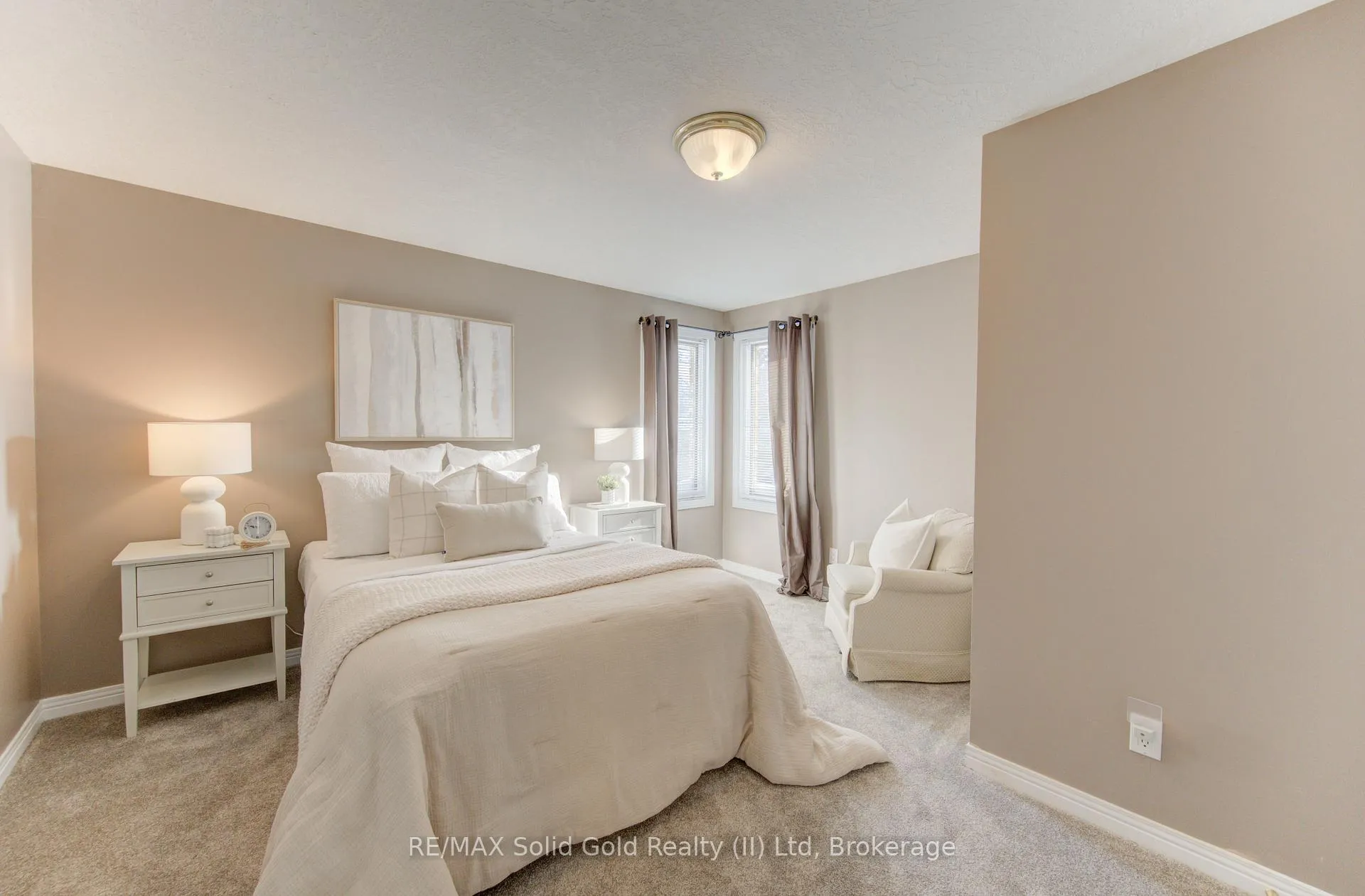 Photo 18 of 593 Guildwood Place, Waterloo — HOMEH