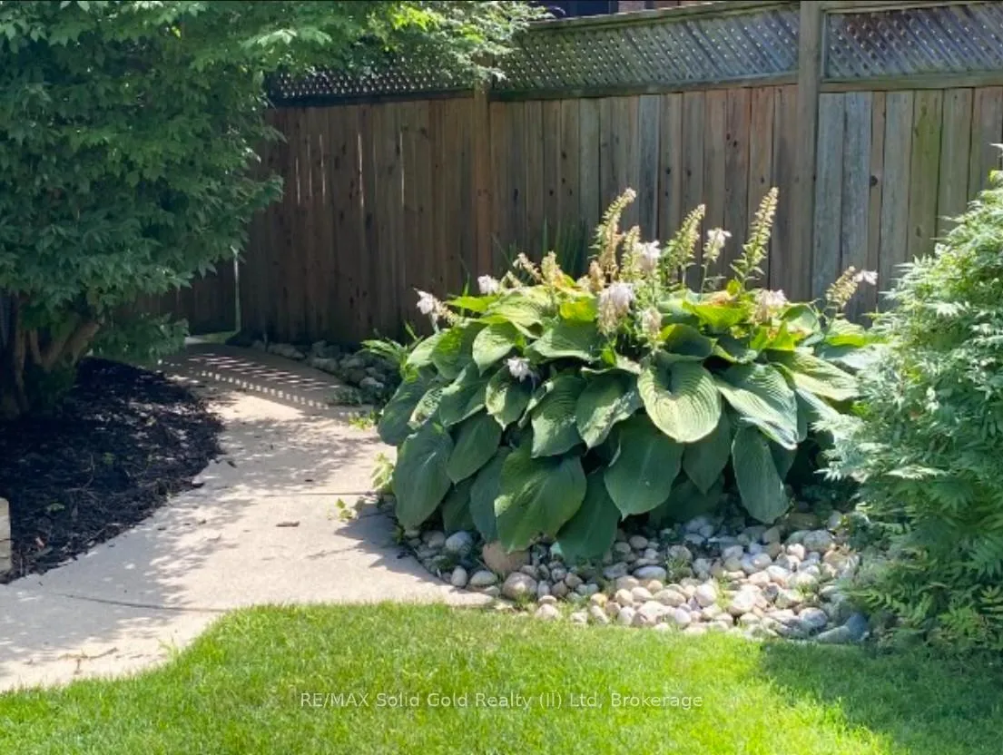Photo 36 of 593 Guildwood Place, Waterloo — HOMEH