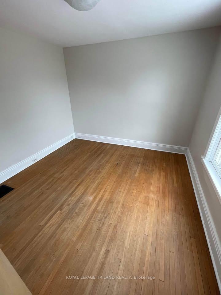 Photo 3 of Unit 2, 23.5 Chestnut Street, St. Thomas — HOMEH