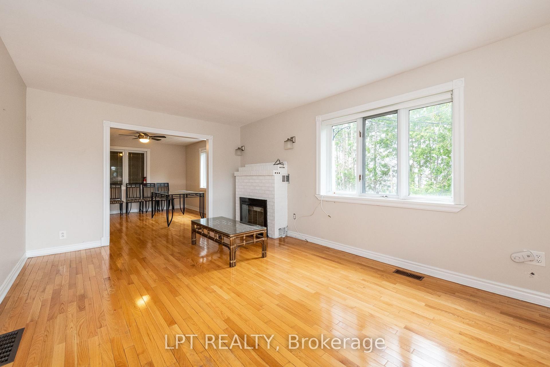 Photo 6 of 1474 Goth Avenue, Ottawa, Blossom Park/Kemp Park/Findlay Creek — HOMEH
