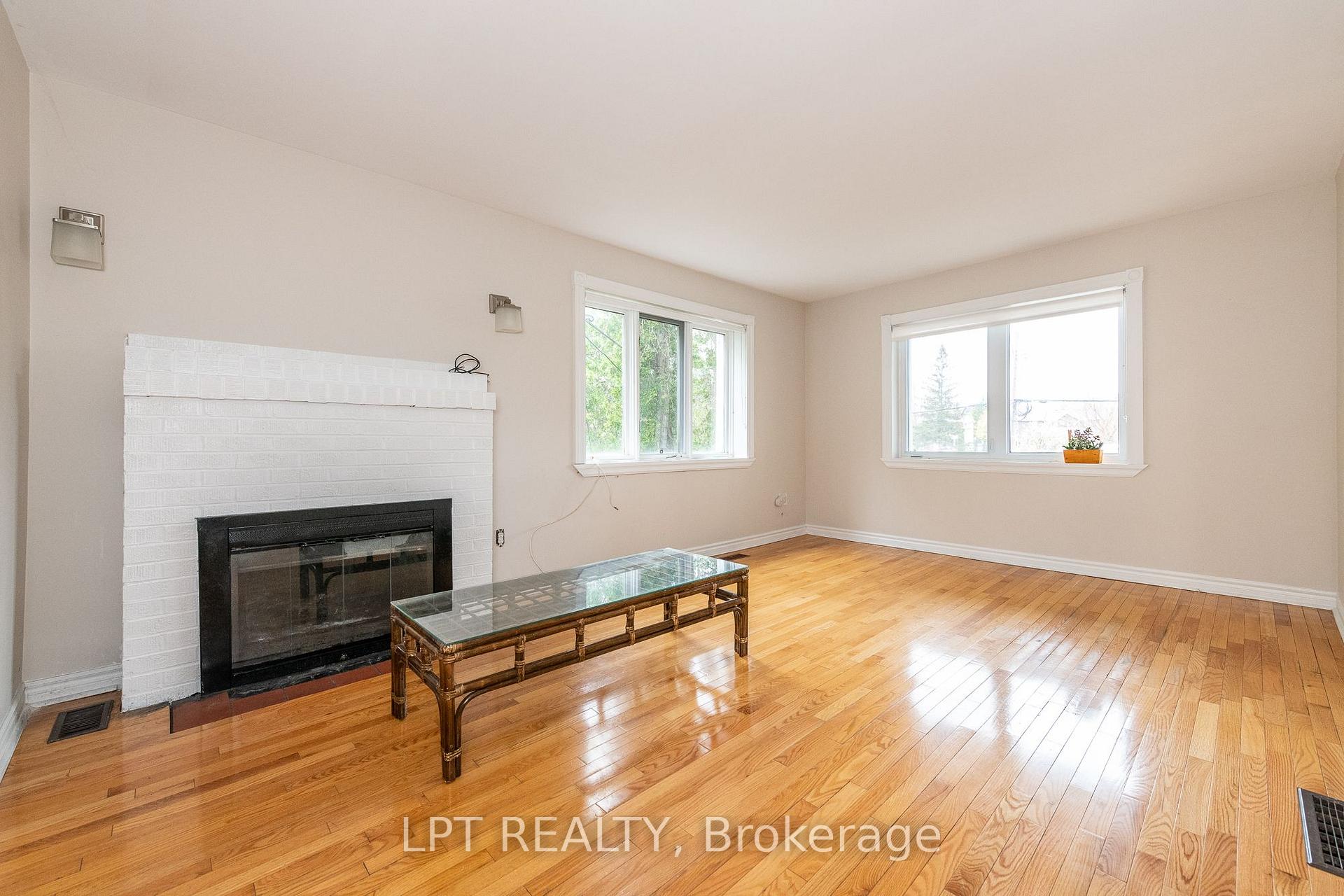 Photo 8 of 1474 Goth Avenue, Ottawa, Blossom Park/Kemp Park/Findlay Creek — HOMEH
