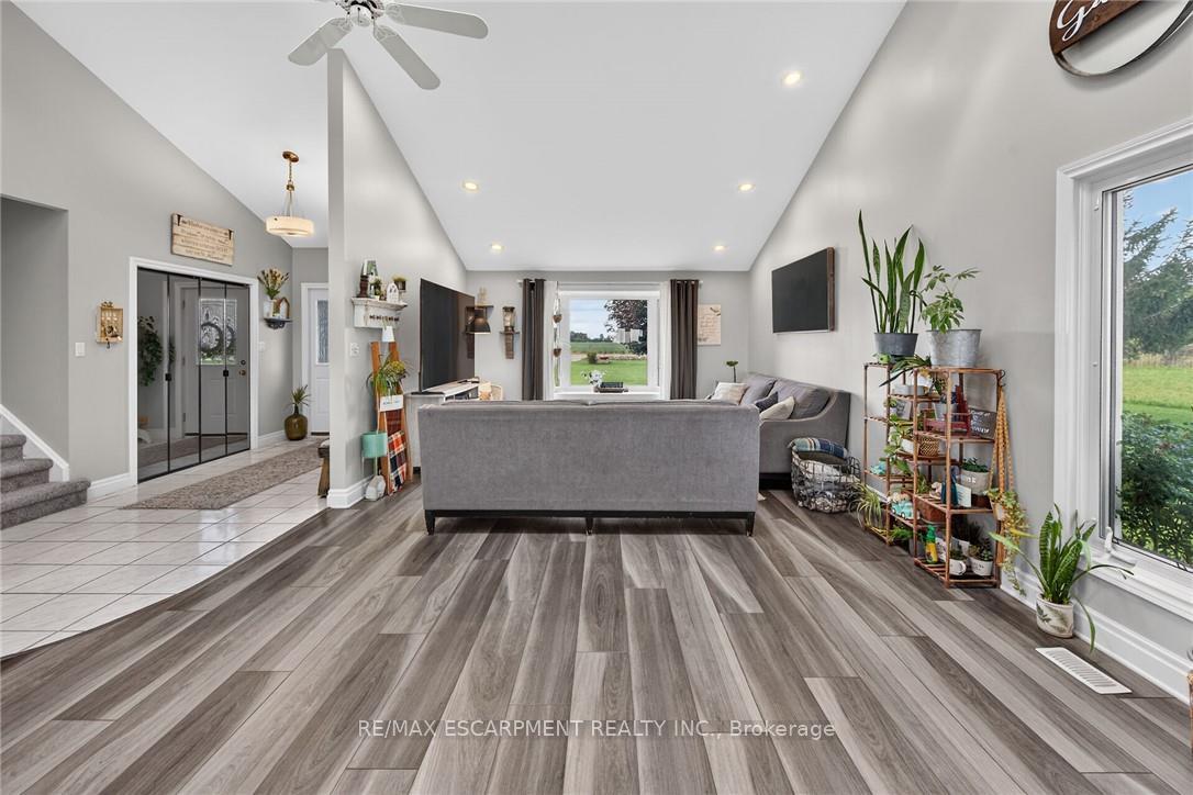 Photo 14 of 450 Concession 6 Road, Haldimand — HOMEH