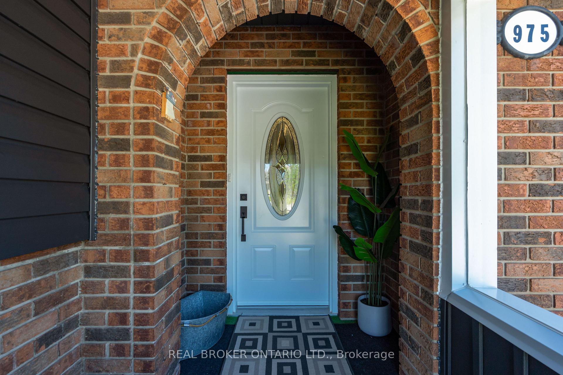 Photo 7 of 975 Sunnidale Road, Springwater, Centre Vespra — HOMEH