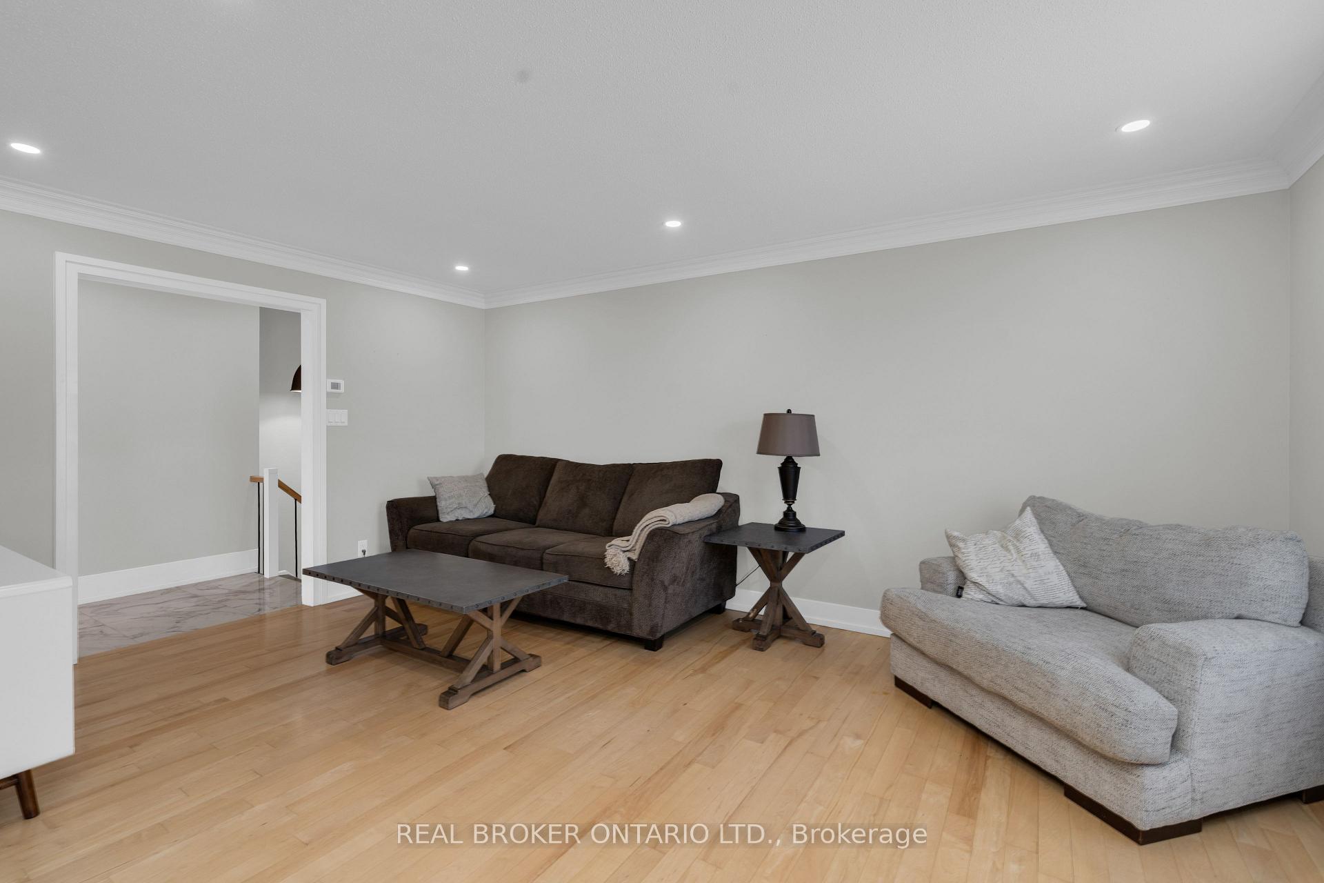 Photo 10 of 975 Sunnidale Road, Springwater, Centre Vespra — HOMEH