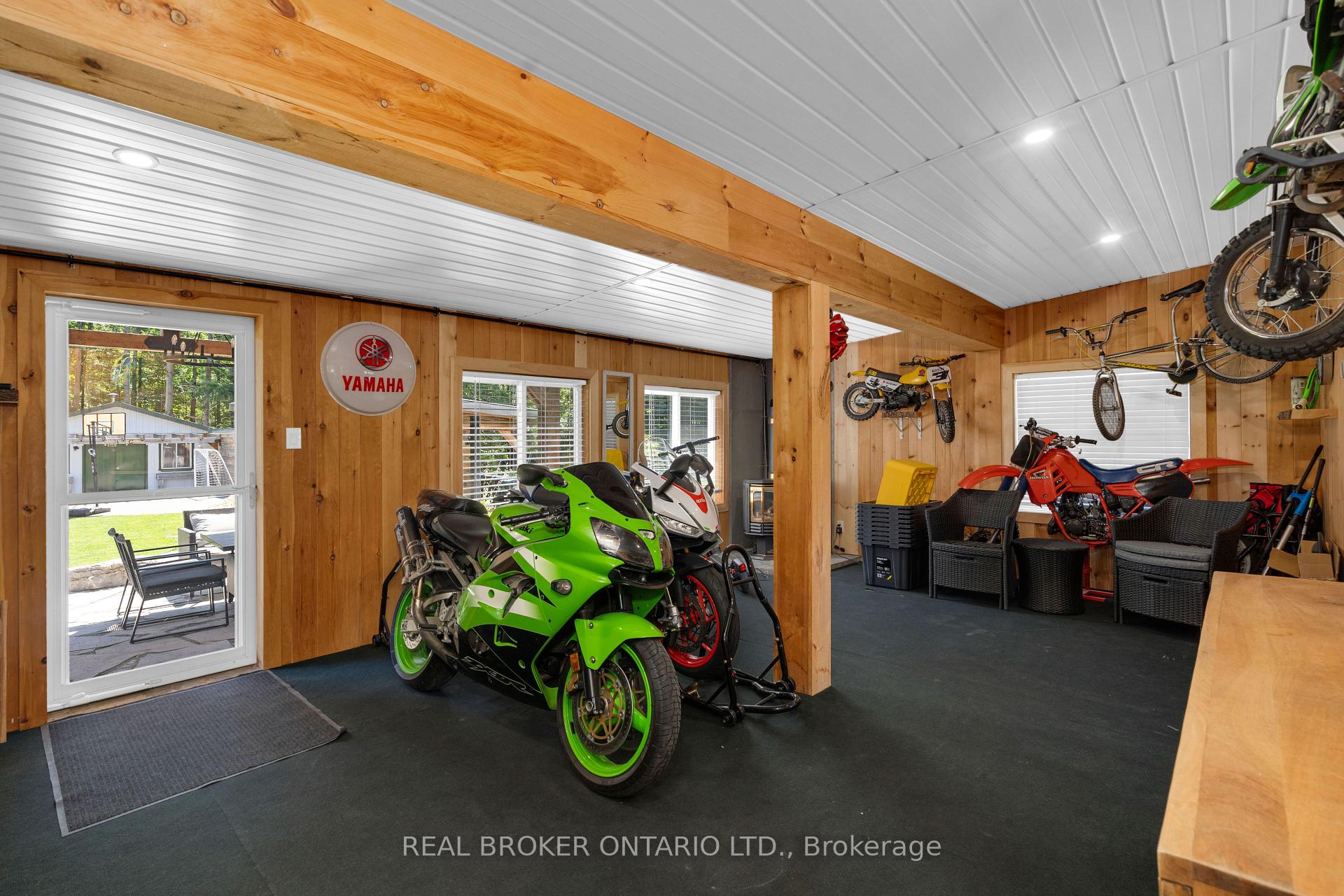 Photo 35 of 975 Sunnidale Road, Springwater, Centre Vespra — HOMEH