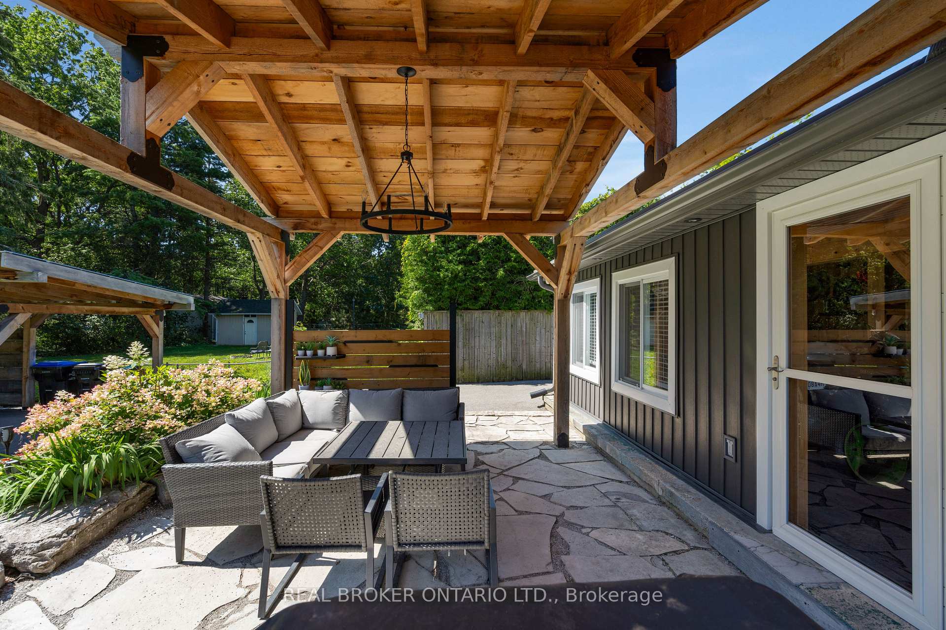 Photo 36 of 975 Sunnidale Road, Springwater, Centre Vespra — HOMEH