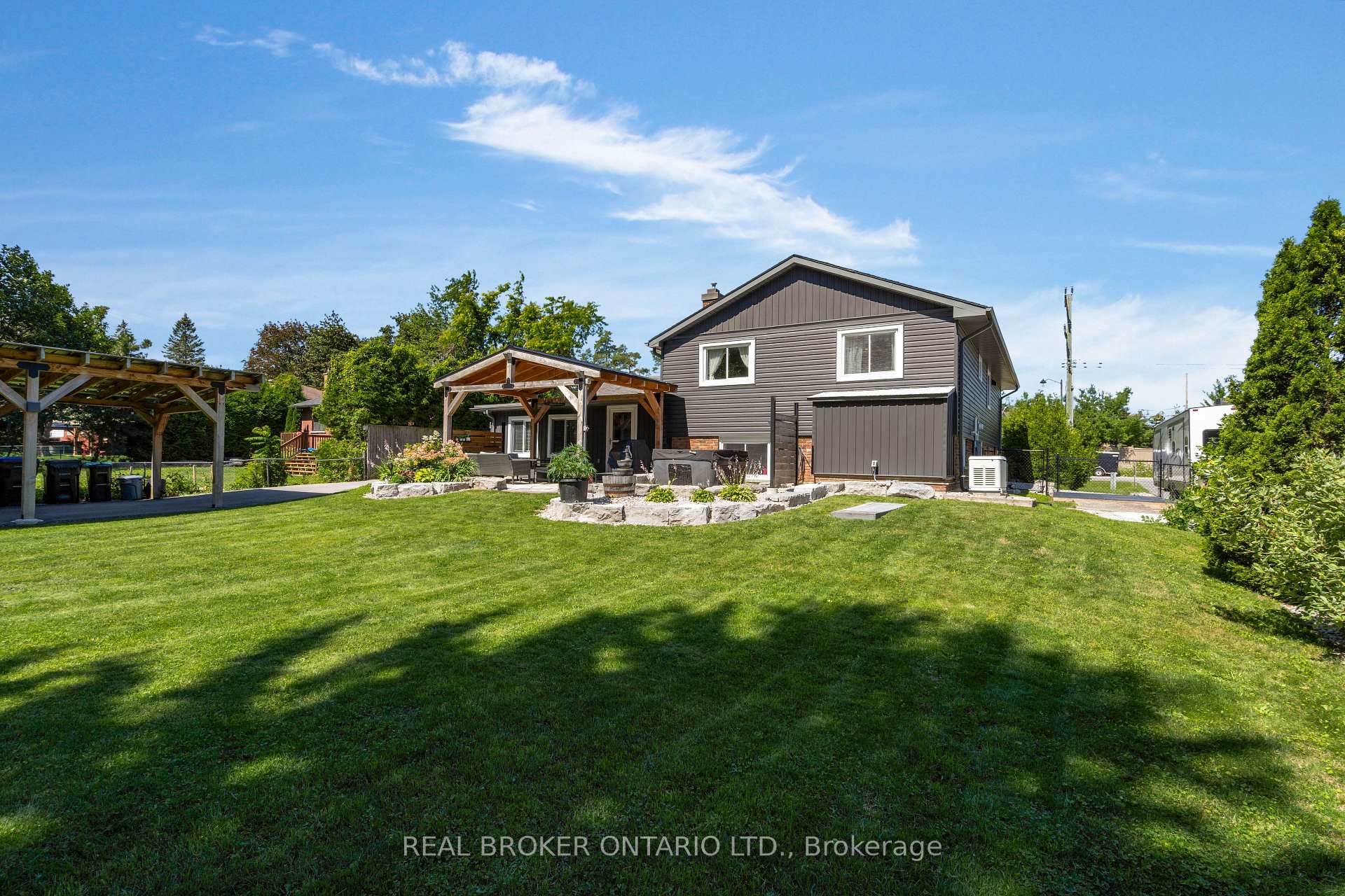 Photo 42 of 975 Sunnidale Road, Springwater, Centre Vespra — HOMEH