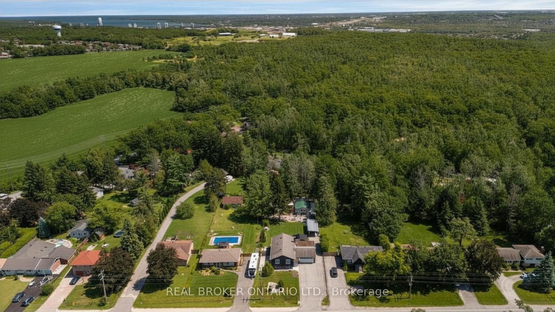 Photo 47 of 975 Sunnidale Road, Springwater, Centre Vespra — HOMEH