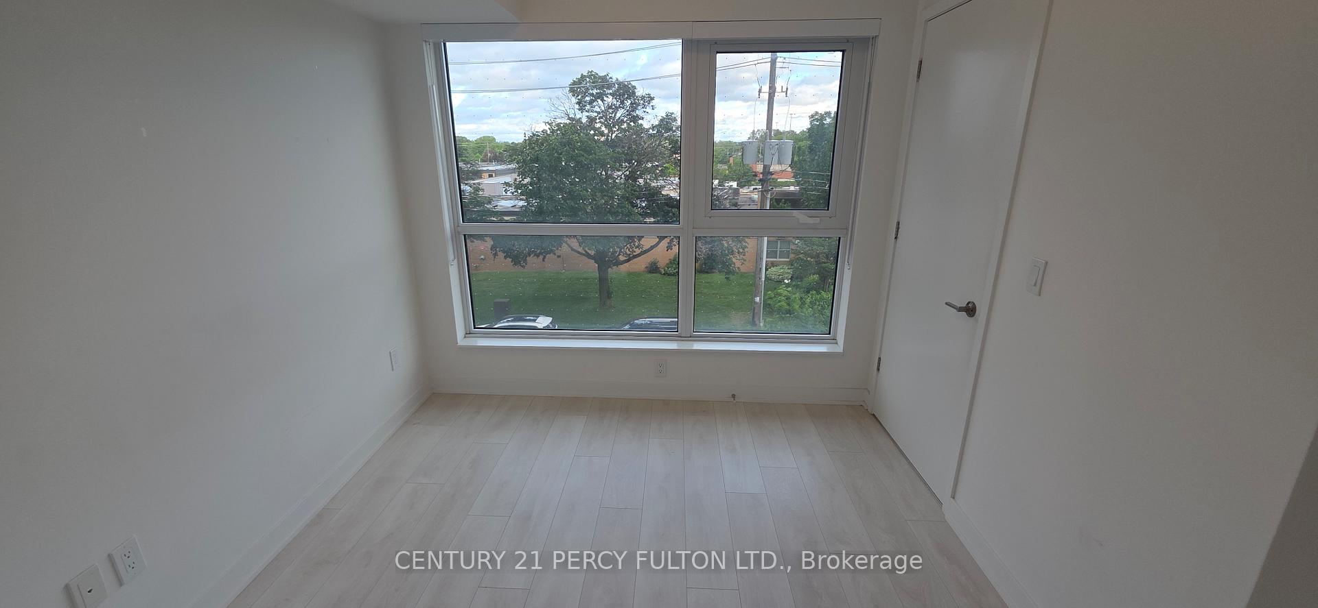 Photo 5 of Unit 309, 8 Tippett Road, North York, Clanton Park — HOMEH