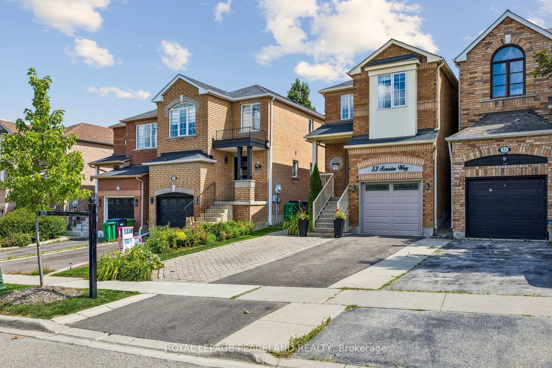 Photo 3 of 53 Senator Way, Caledon, Bolton North — HOMEH