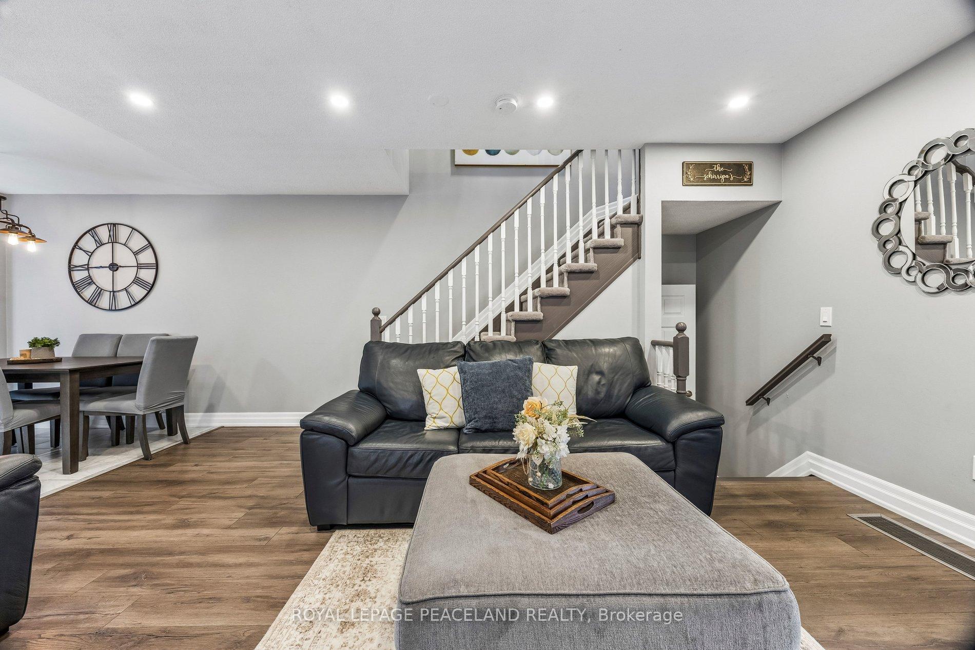 Photo 12 of 53 Senator Way, Caledon, Bolton North — HOMEH