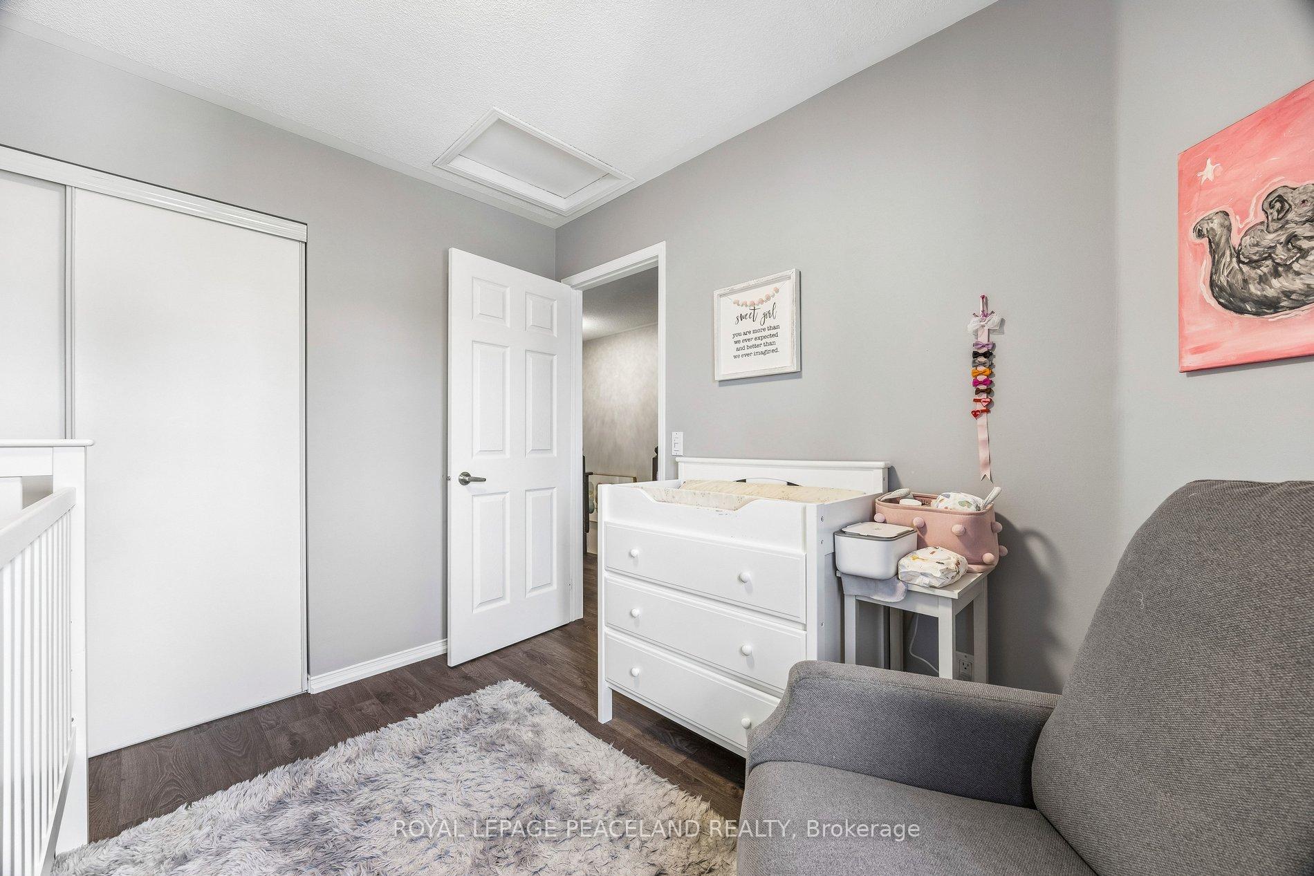 Photo 35 of 53 Senator Way, Caledon, Bolton North — HOMEH
