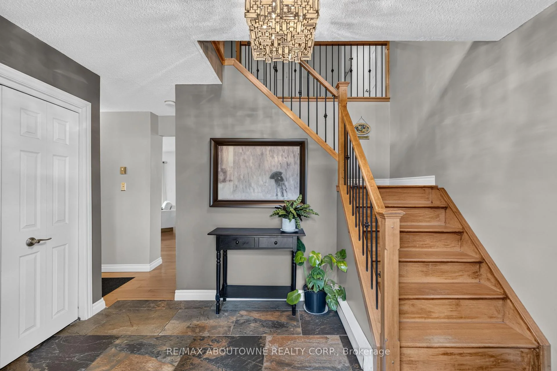 Photo 13 of 2023 Latimer Crescent, Greater Sudbury, Sudbury — HOMEH