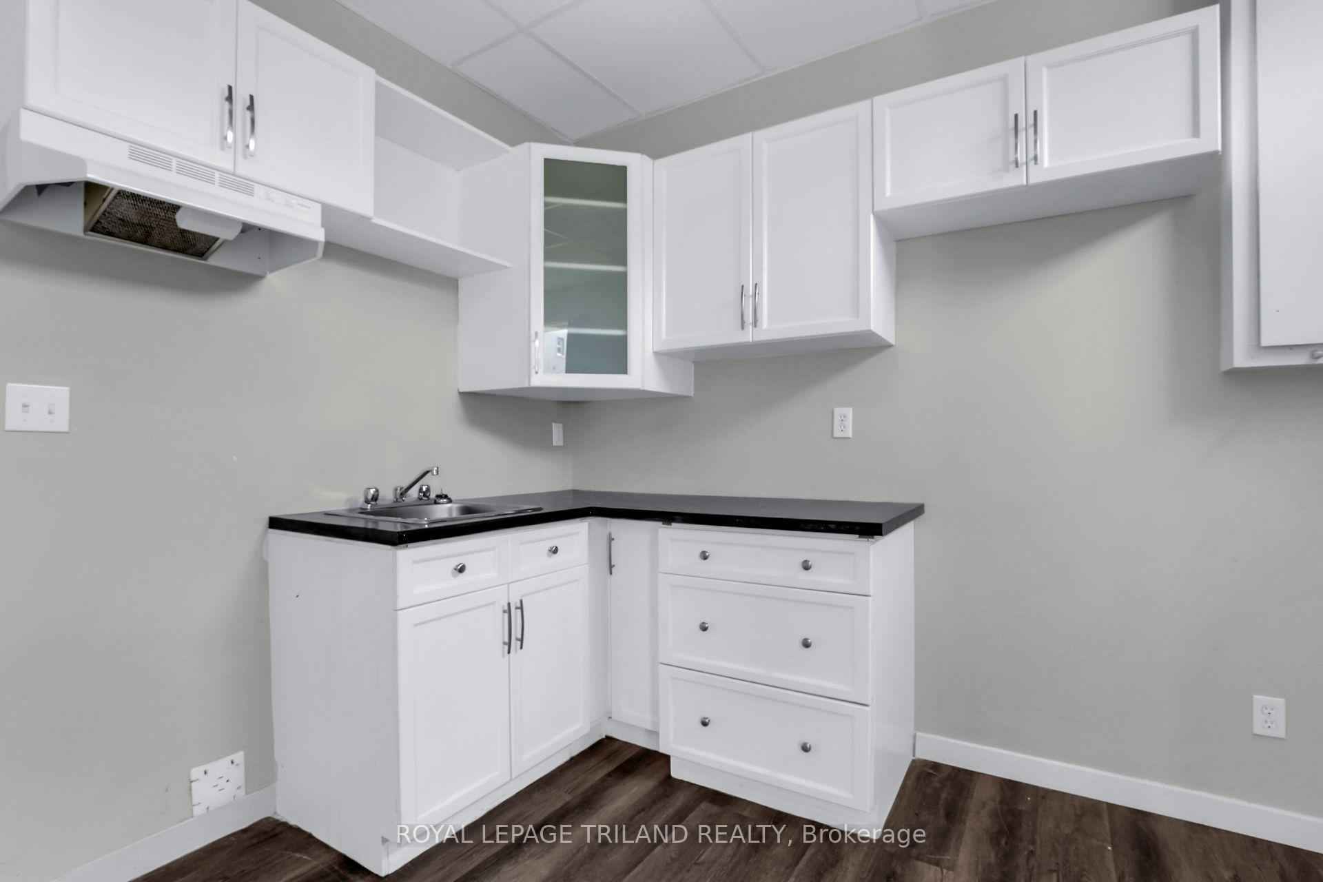 Photo 3 of Unit 1, 218 Hamilton Road, London, East L — HOMEH