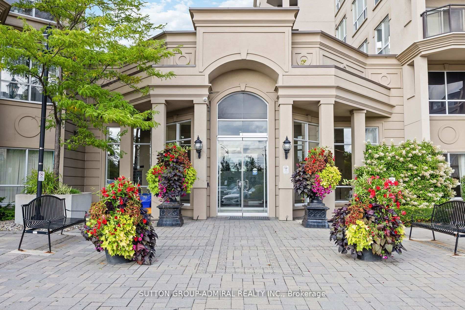 Photo of Unit 315, 2 Maison Parc Court
