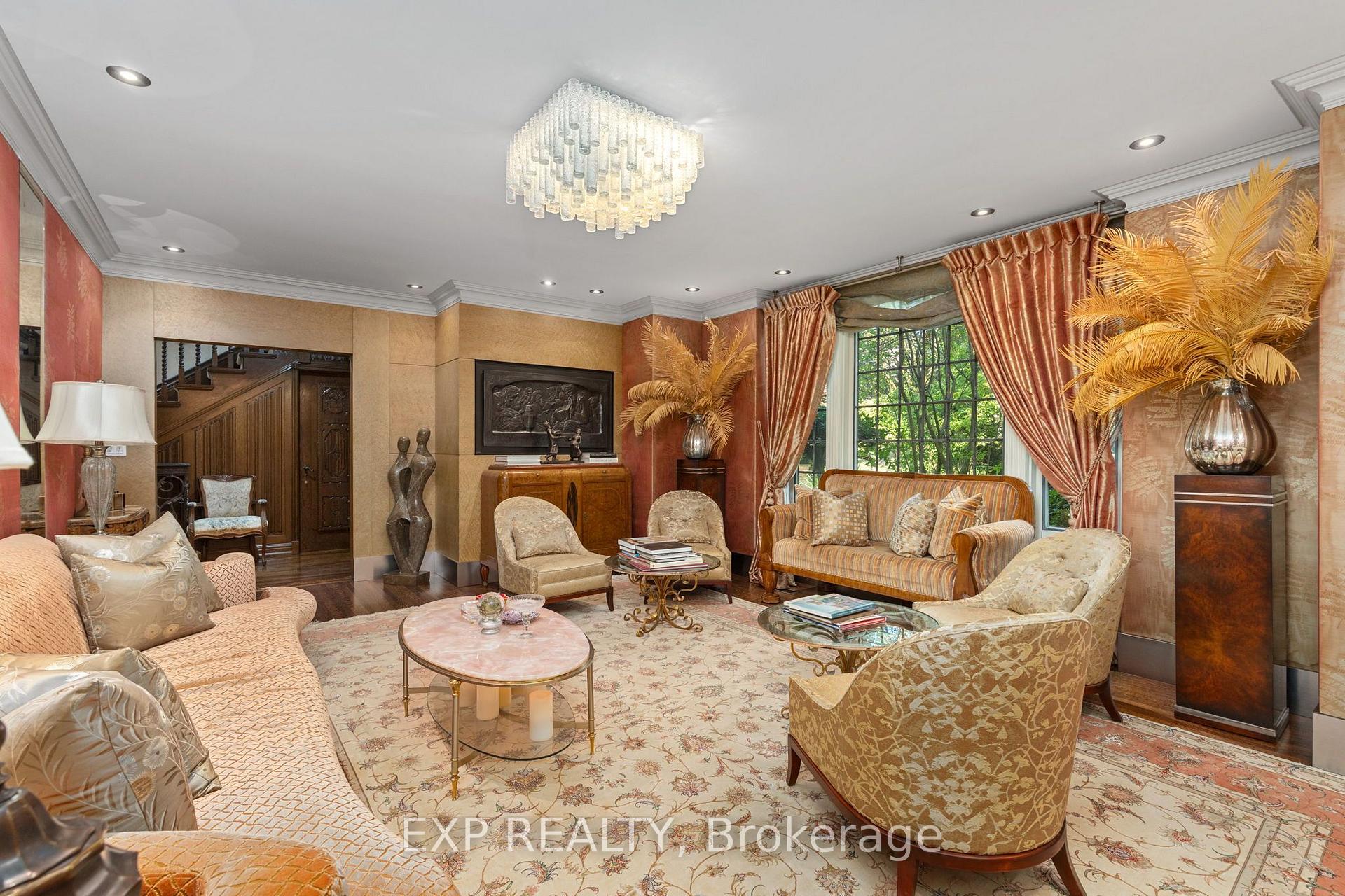 Photo 5 of 7 Ridgewood Road, Toronto, Forest Hill South — HOMEH