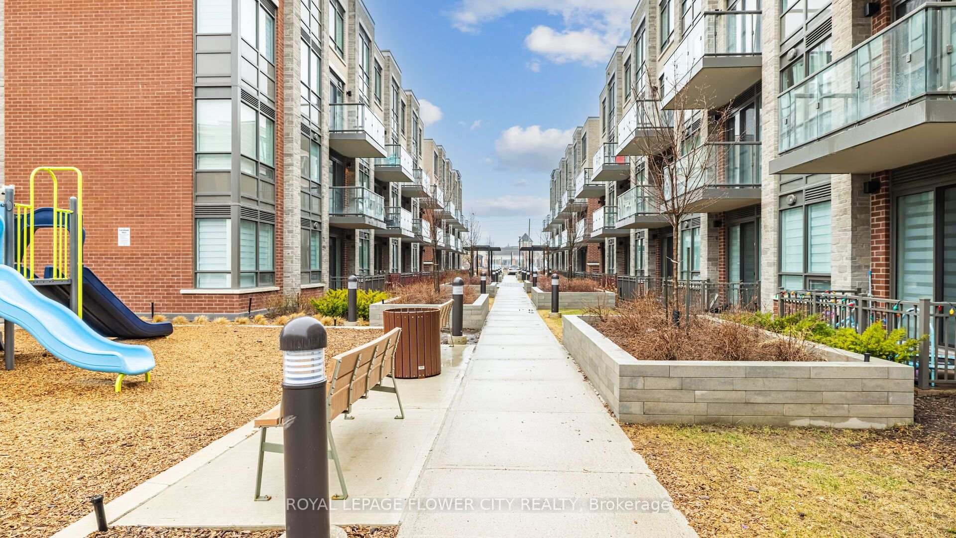 Photo 2 of Unit 253, 65 Attmar Drive E, Brampton, Bram East — HOMEH