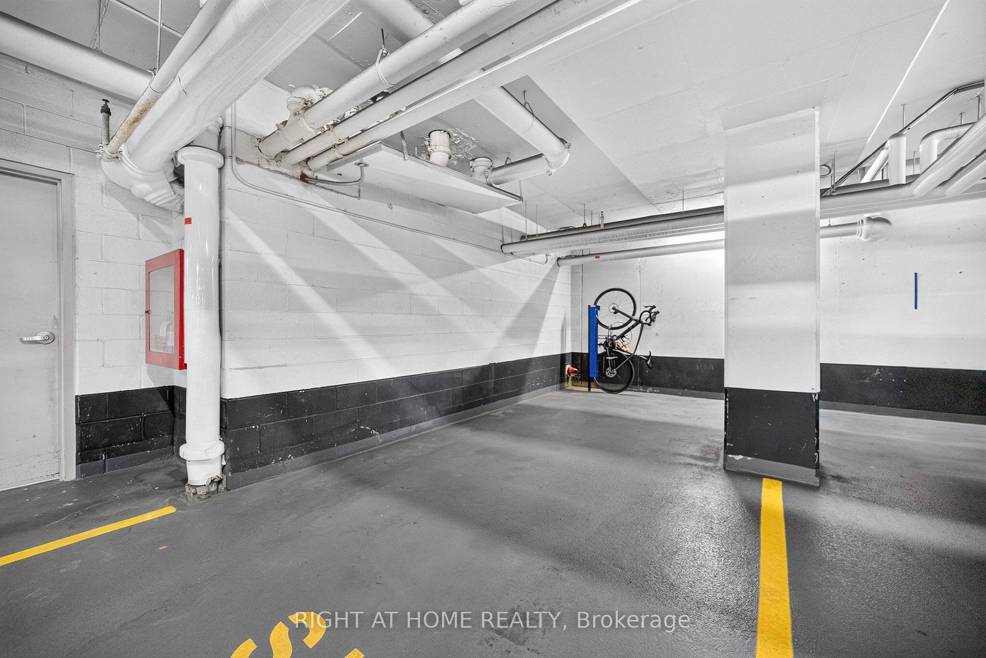 Photo 21 of Unit 5509, 11 Brunel Court, Toronto, Waterfront Communities — HOMEH