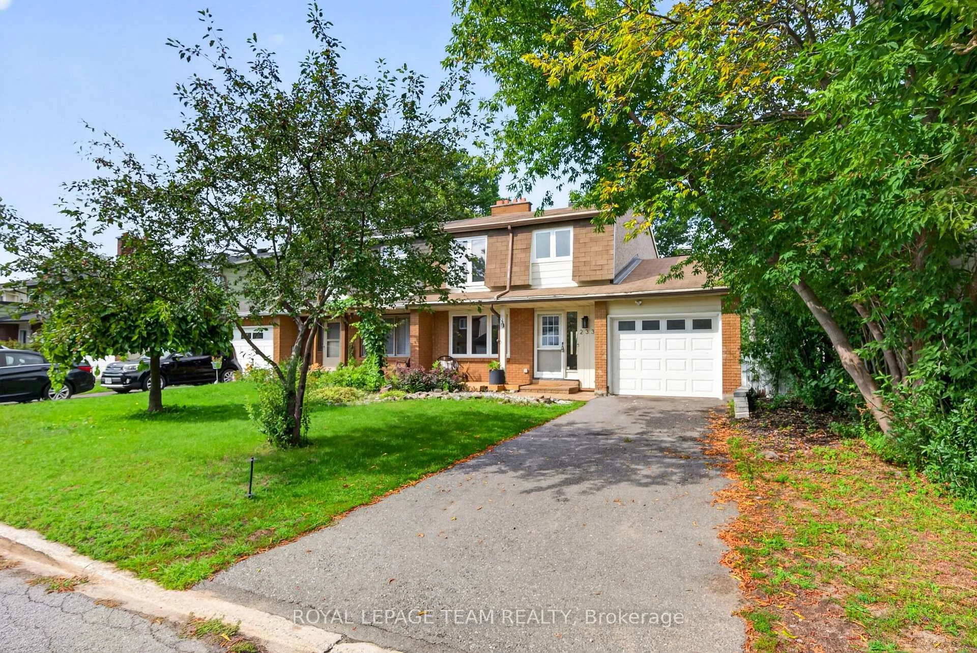 Photo 6 of 2333 Cotters Crescent, Ottawa, Windsor Park Village — HOMEH