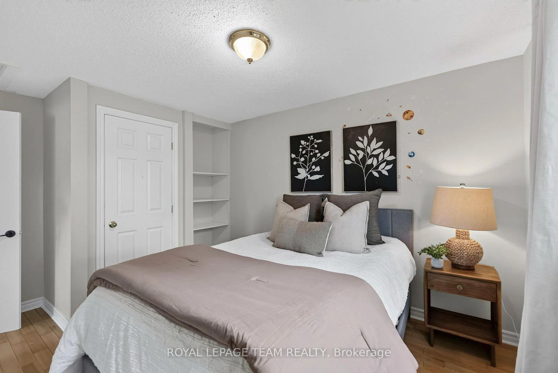 Photo 100 of 2333 Cotters Crescent, Ottawa, Windsor Park Village — HOMEH
