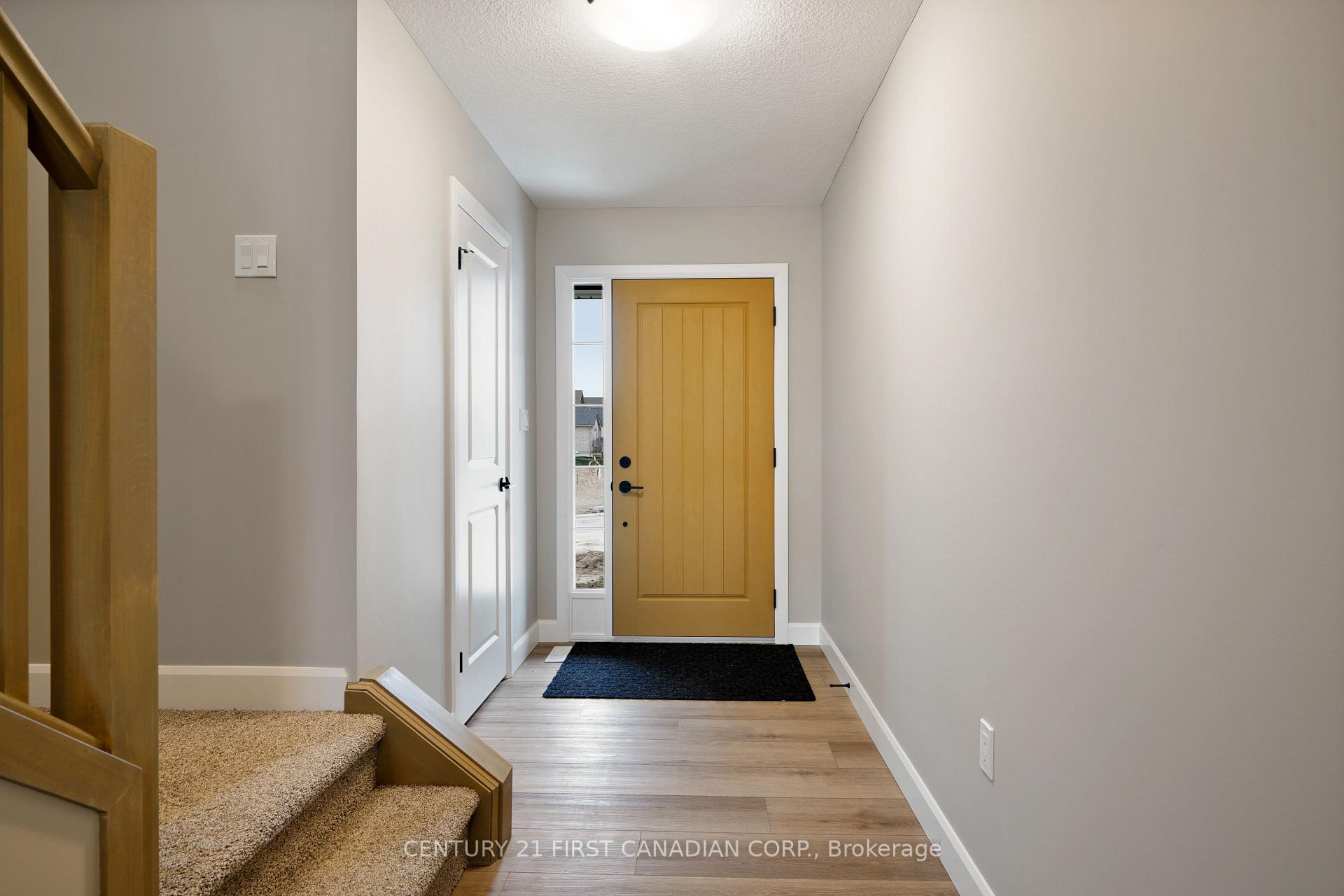 Photo 2 of 111 Addison Avenue, Lucan Biddulph, Lucan — HOMEH