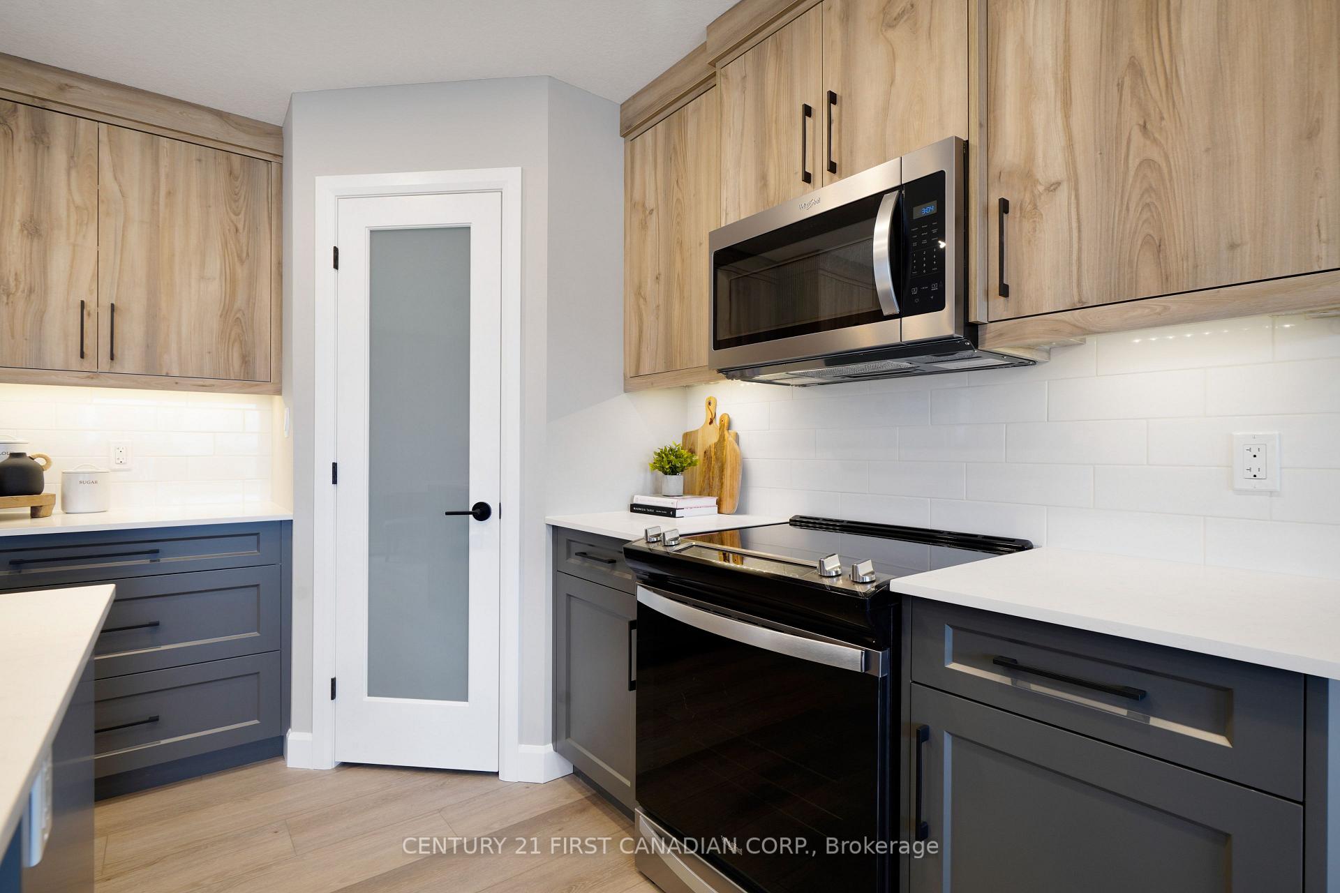 Photo 15 of 111 Addison Avenue, Lucan Biddulph, Lucan — HOMEH