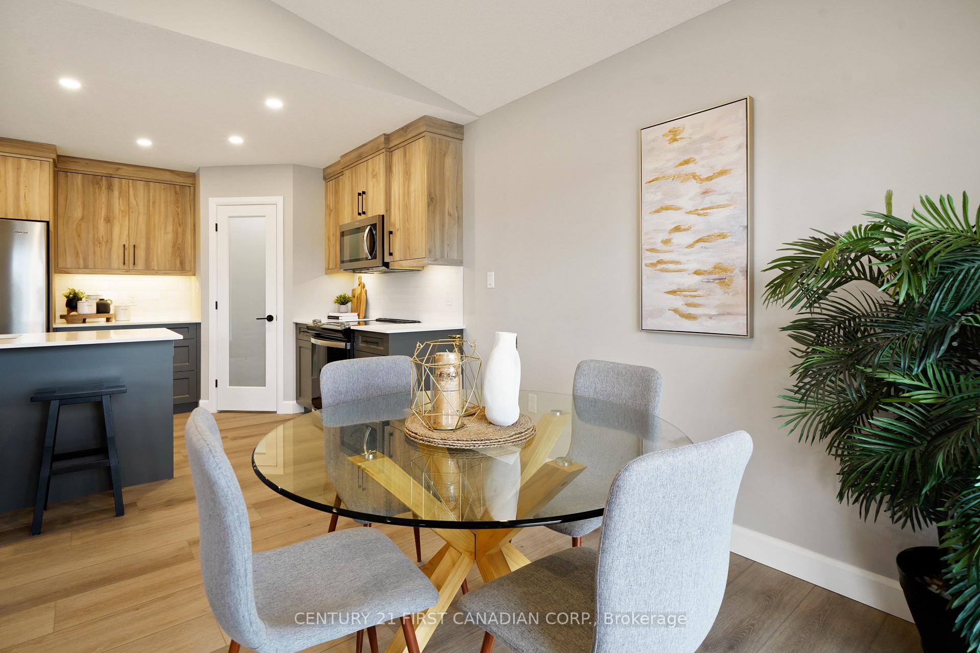 Photo 20 of 111 Addison Avenue, Lucan Biddulph, Lucan — HOMEH